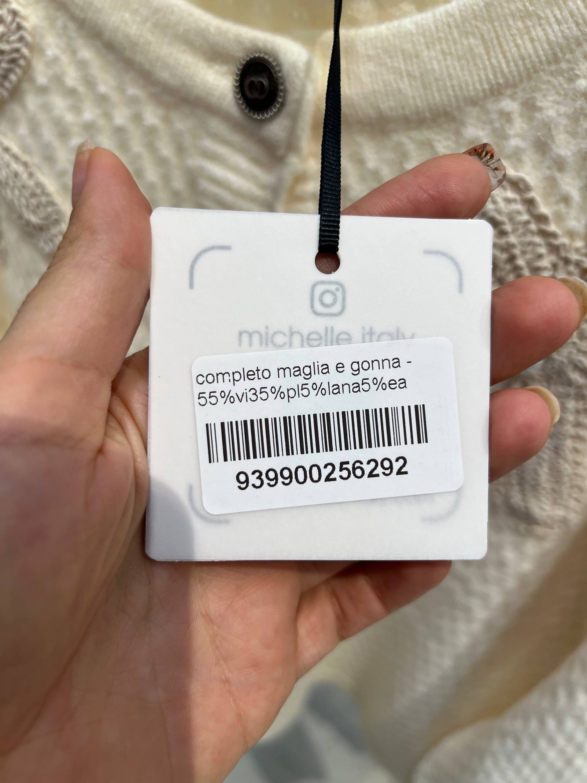 Amelie Follies (Michelle)