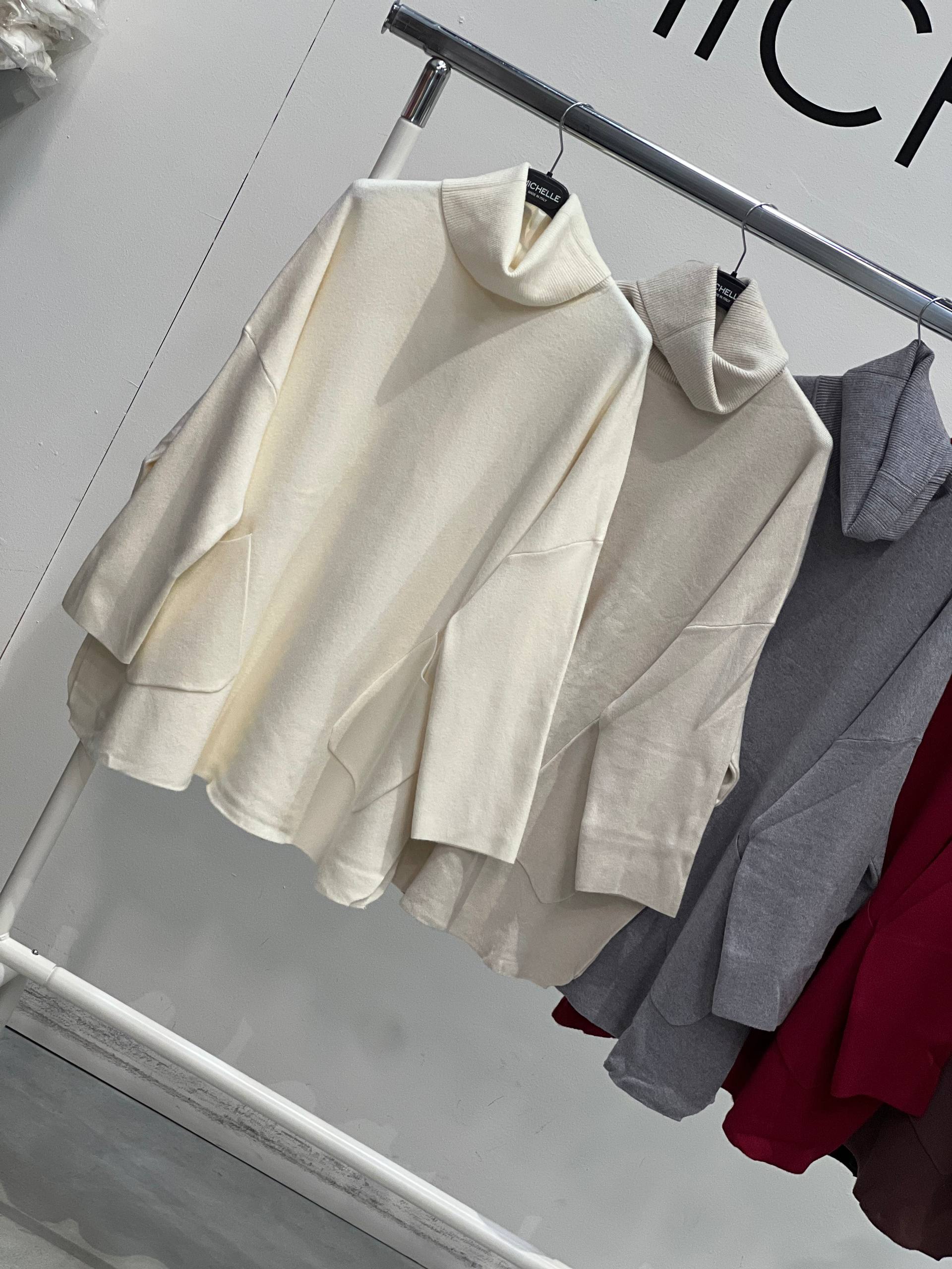 Amelie Follies (Michelle)