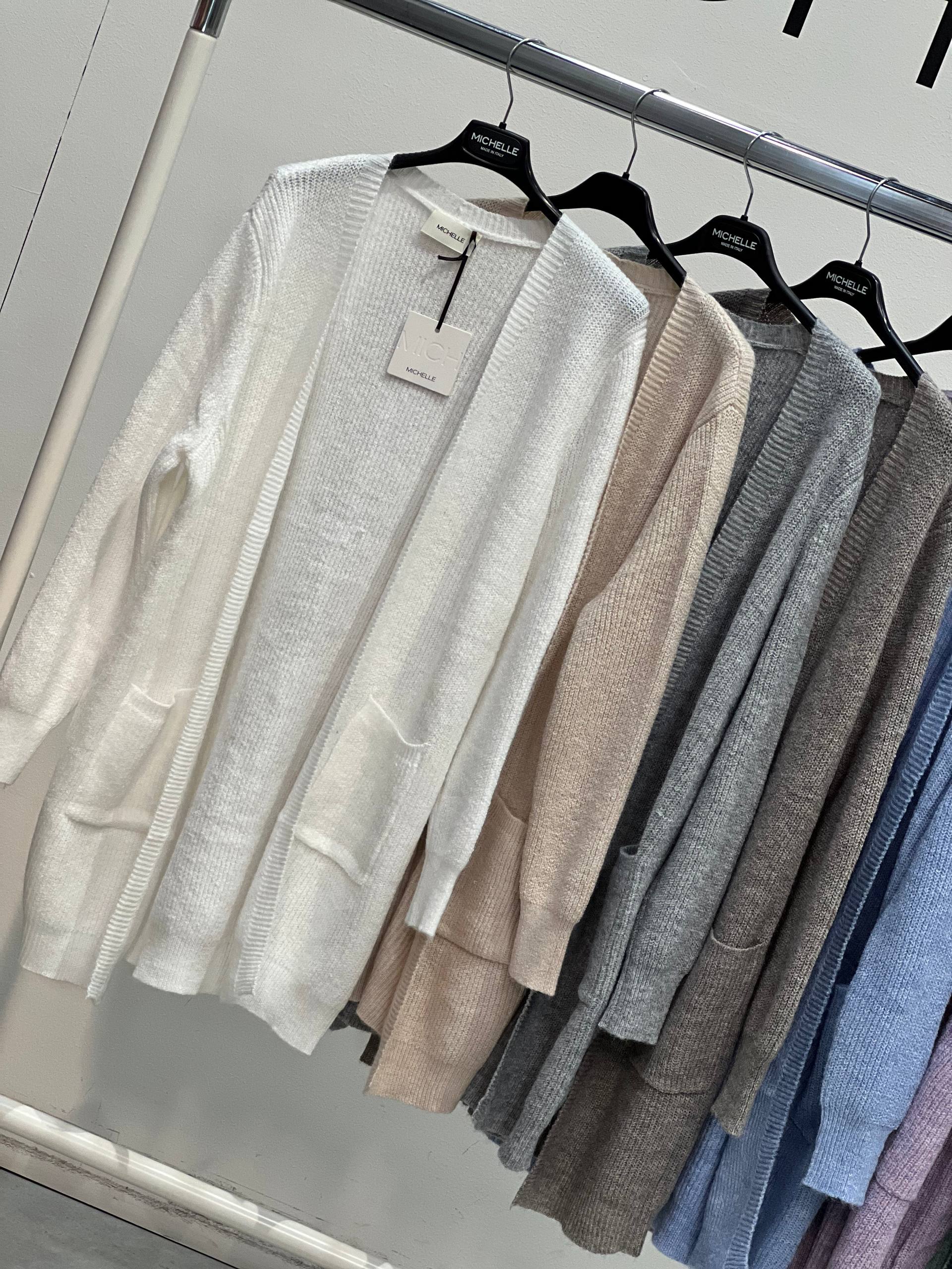 Amelie Follies (Michelle)