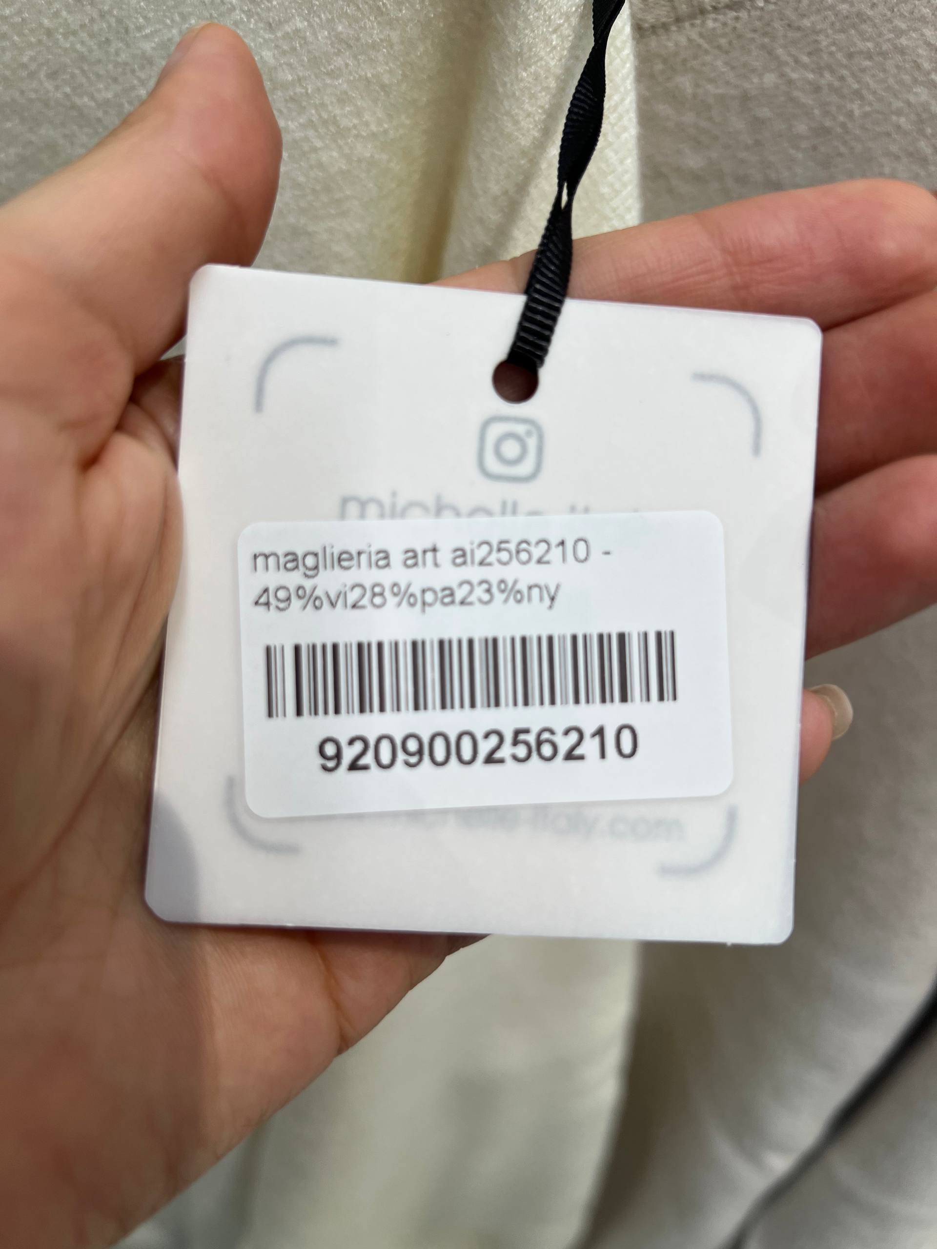 Amelie Follies (Michelle)