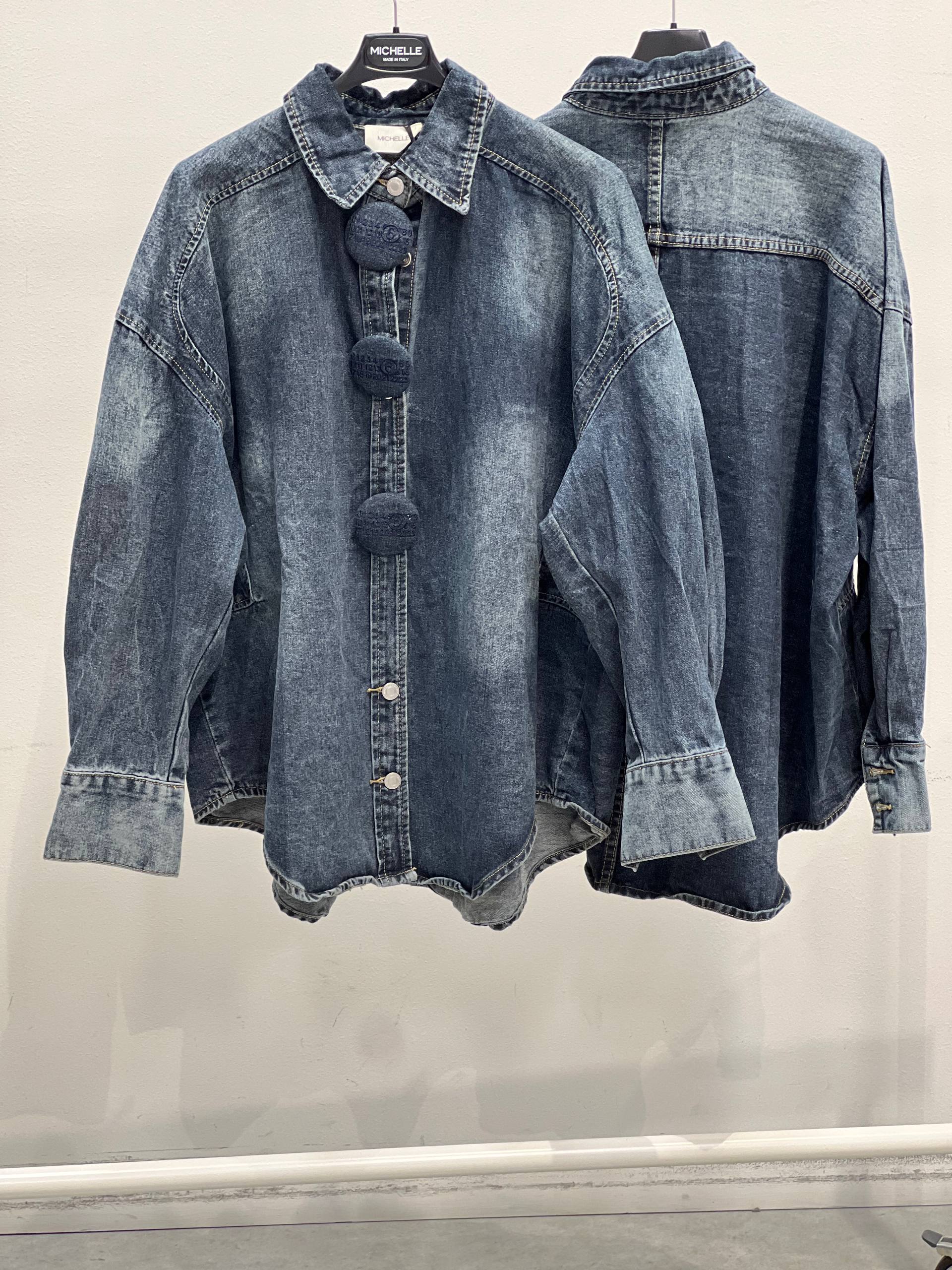 Amelie Follies (Michelle)