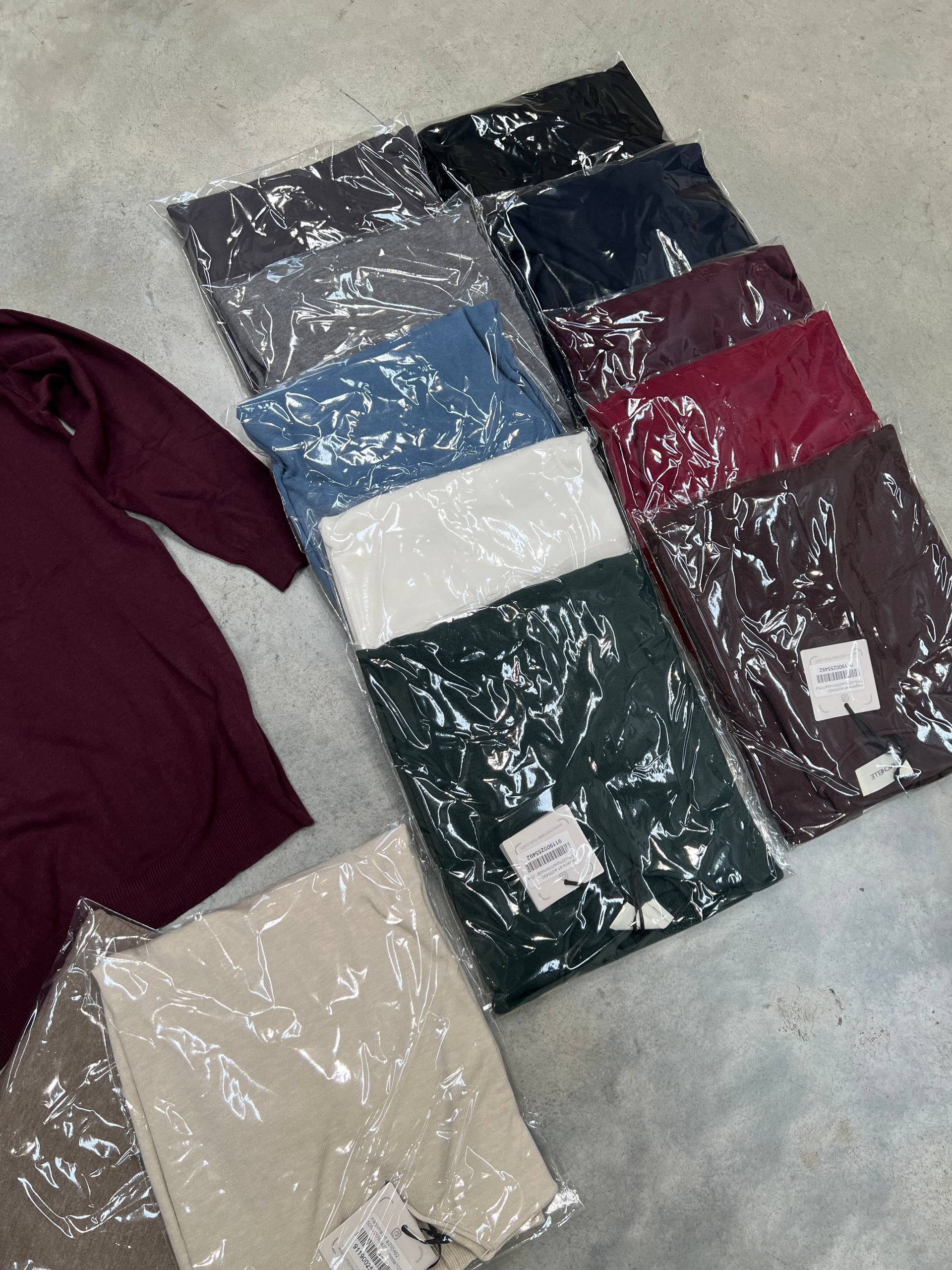 Amelie Follies (Michelle)