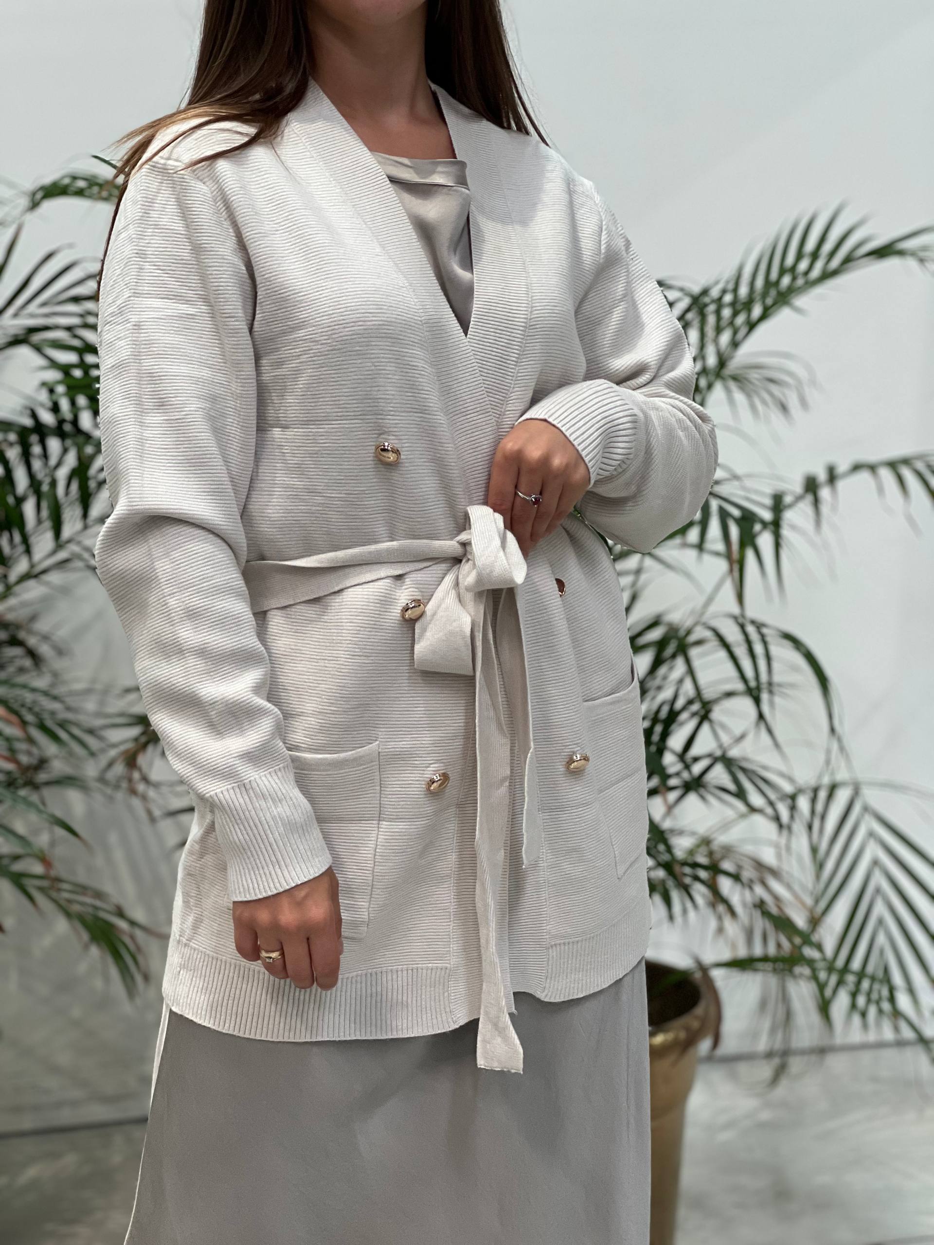 Amelie Follies (Michelle)