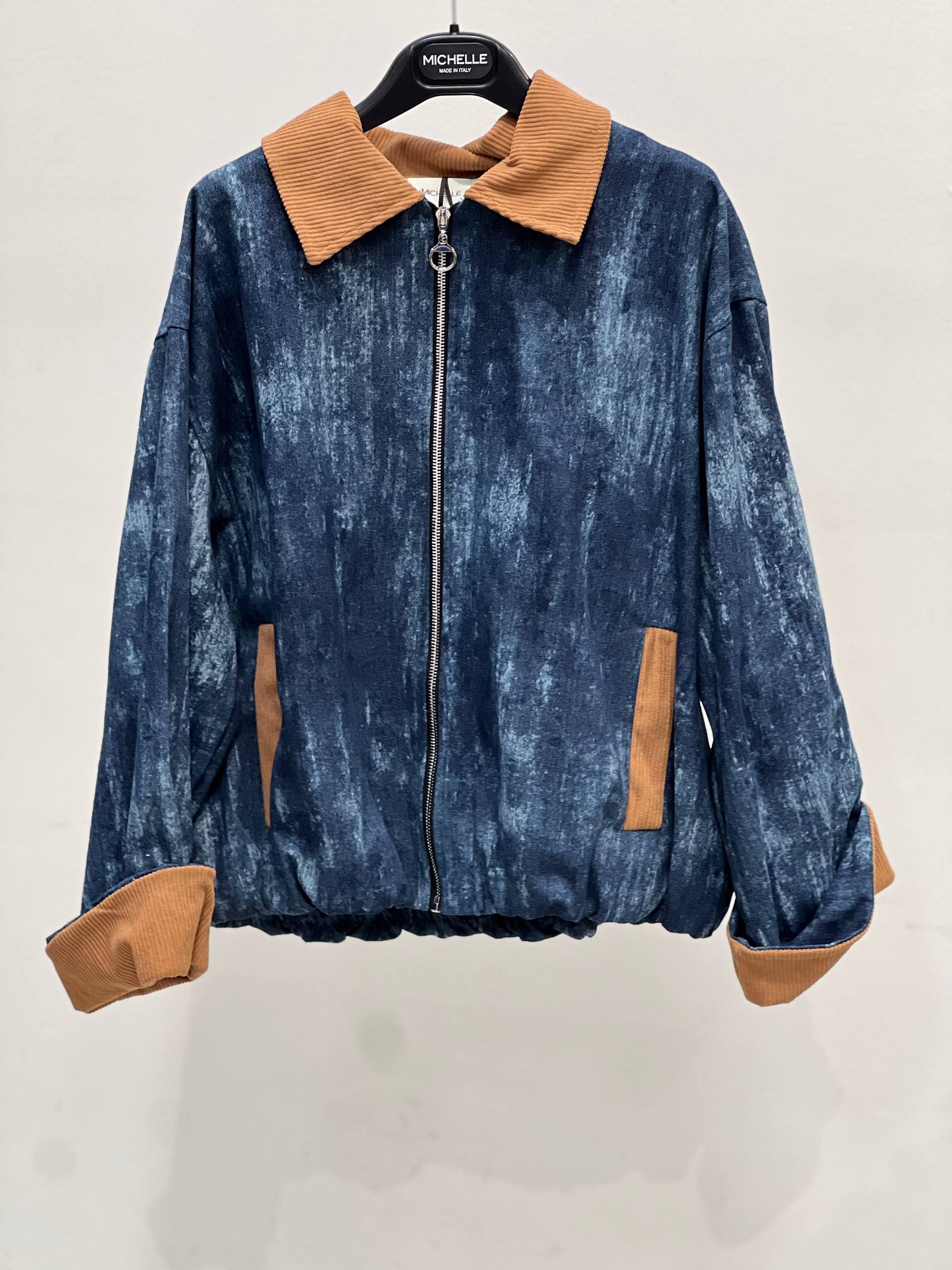 Amelie Follies (Michelle)