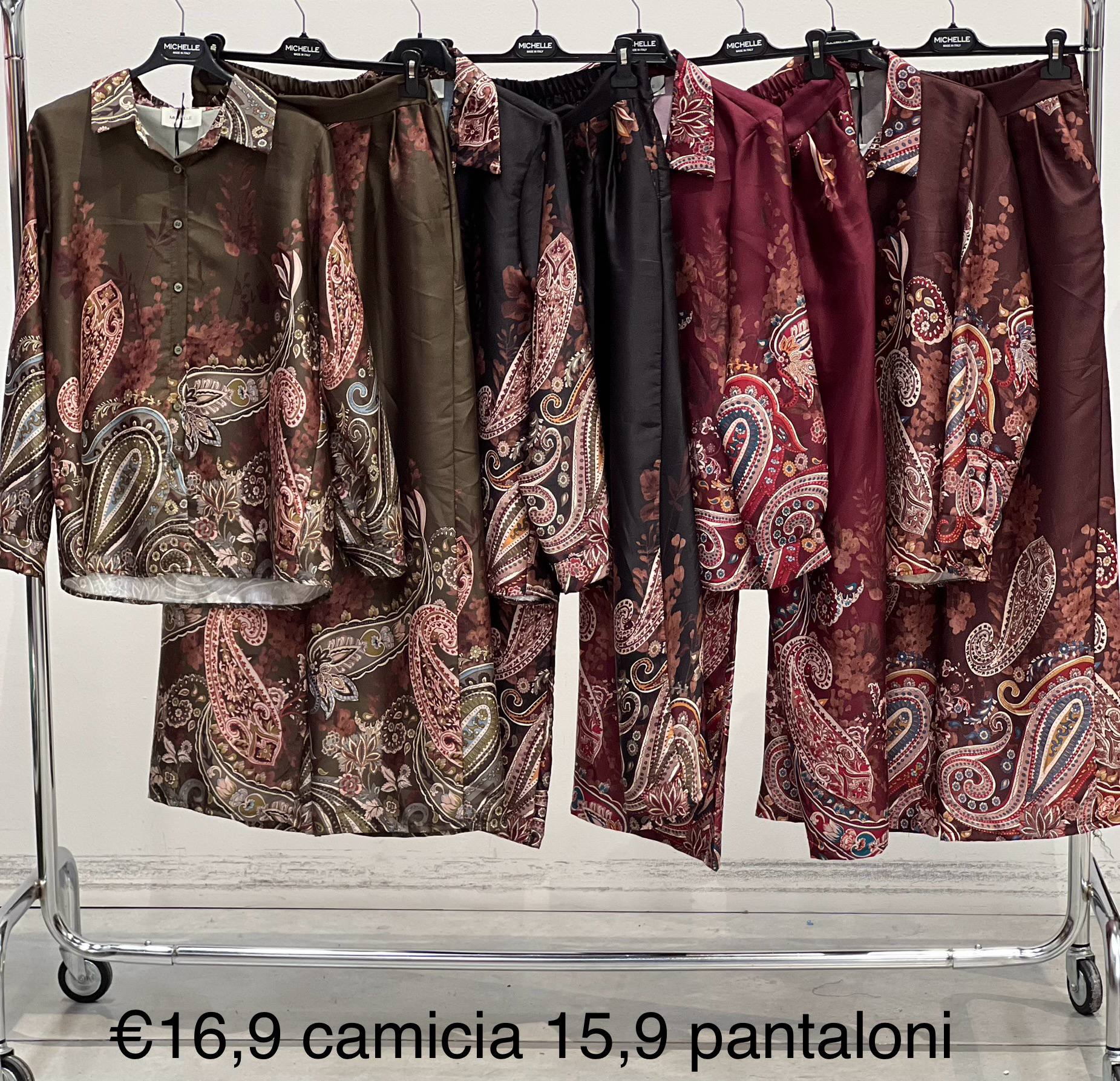 Amelie Follies (Michelle)