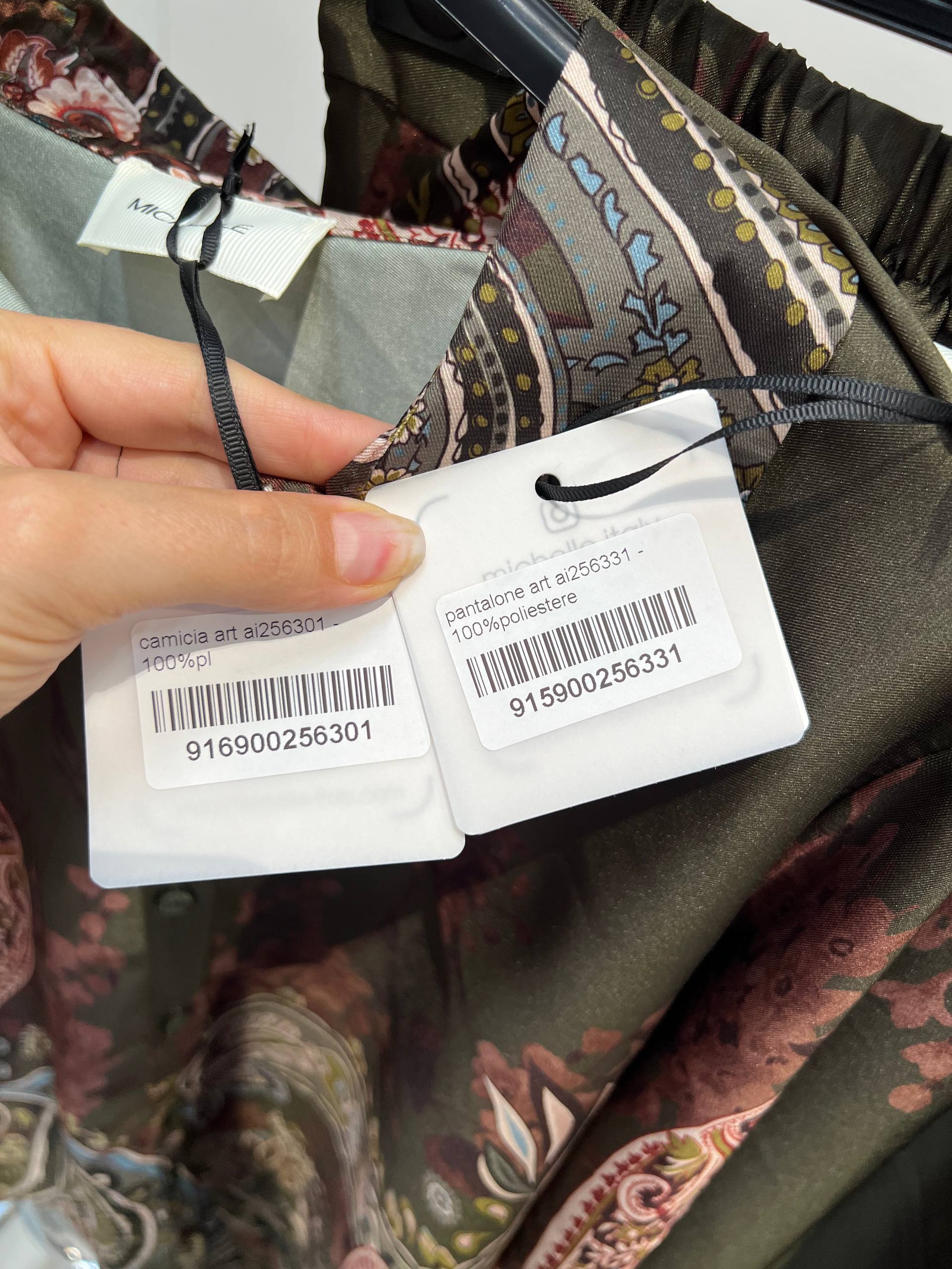 Amelie Follies (Michelle)