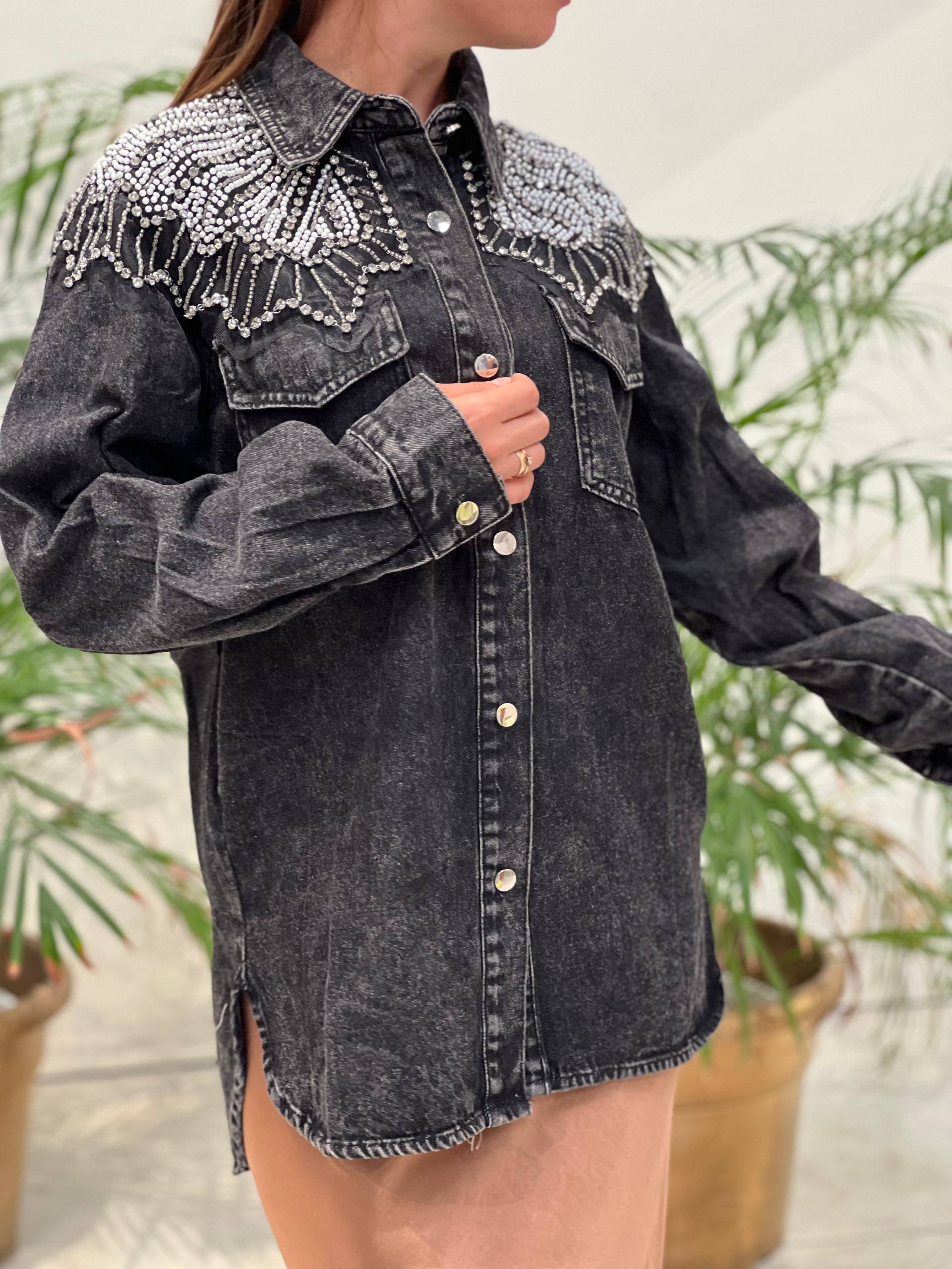 Amelie Follies (Michelle)