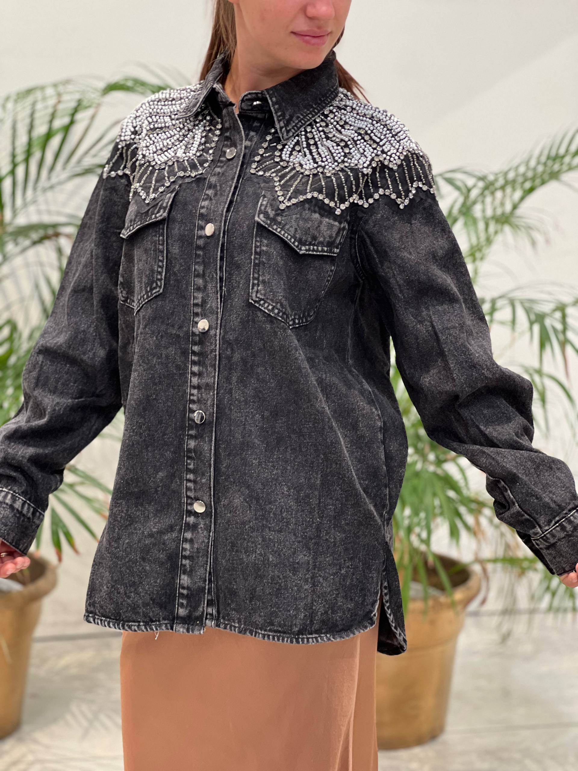 Amelie Follies (Michelle)