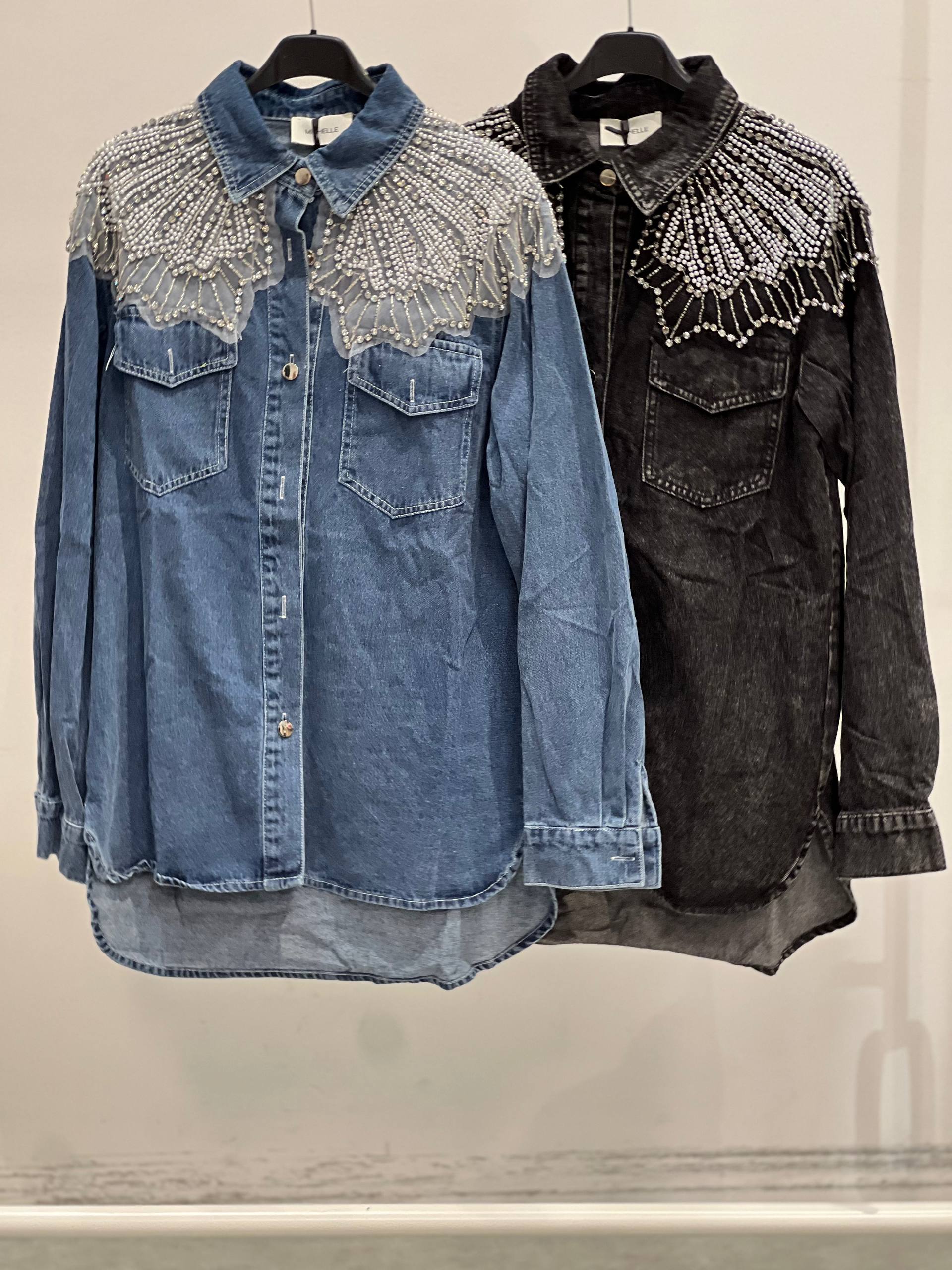 Amelie Follies (Michelle)