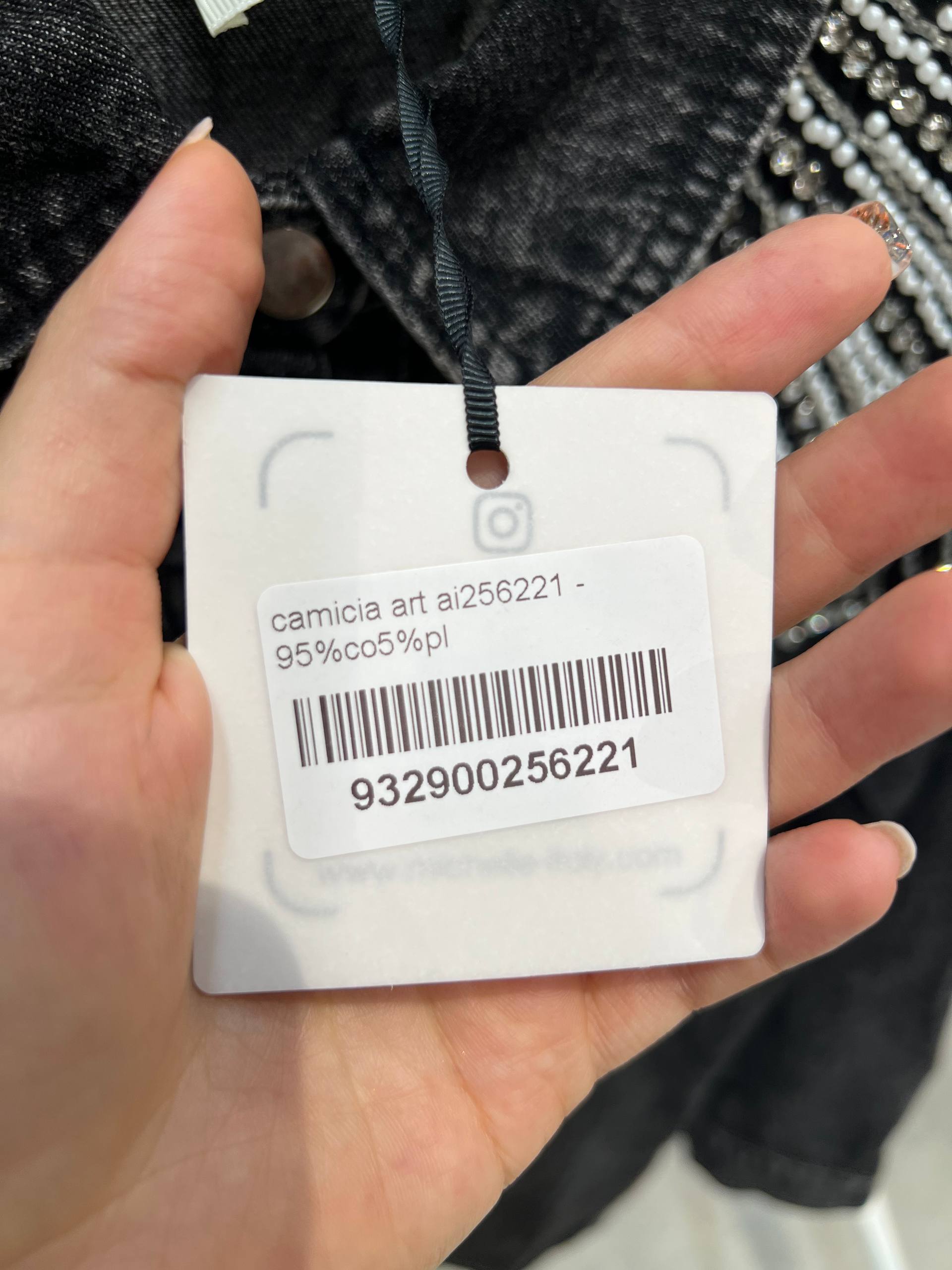 Amelie Follies (Michelle)