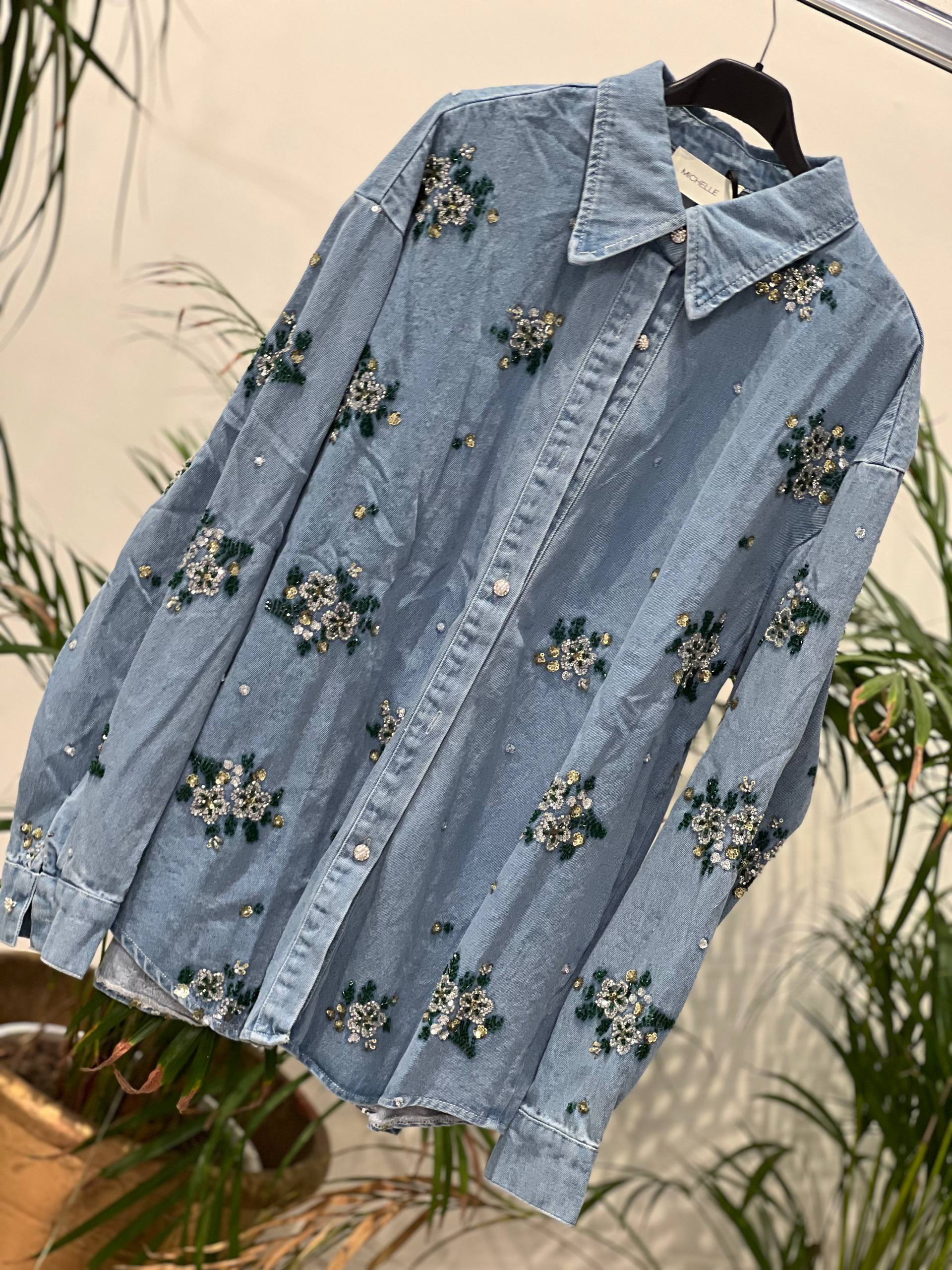 Amelie Follies (Michelle)