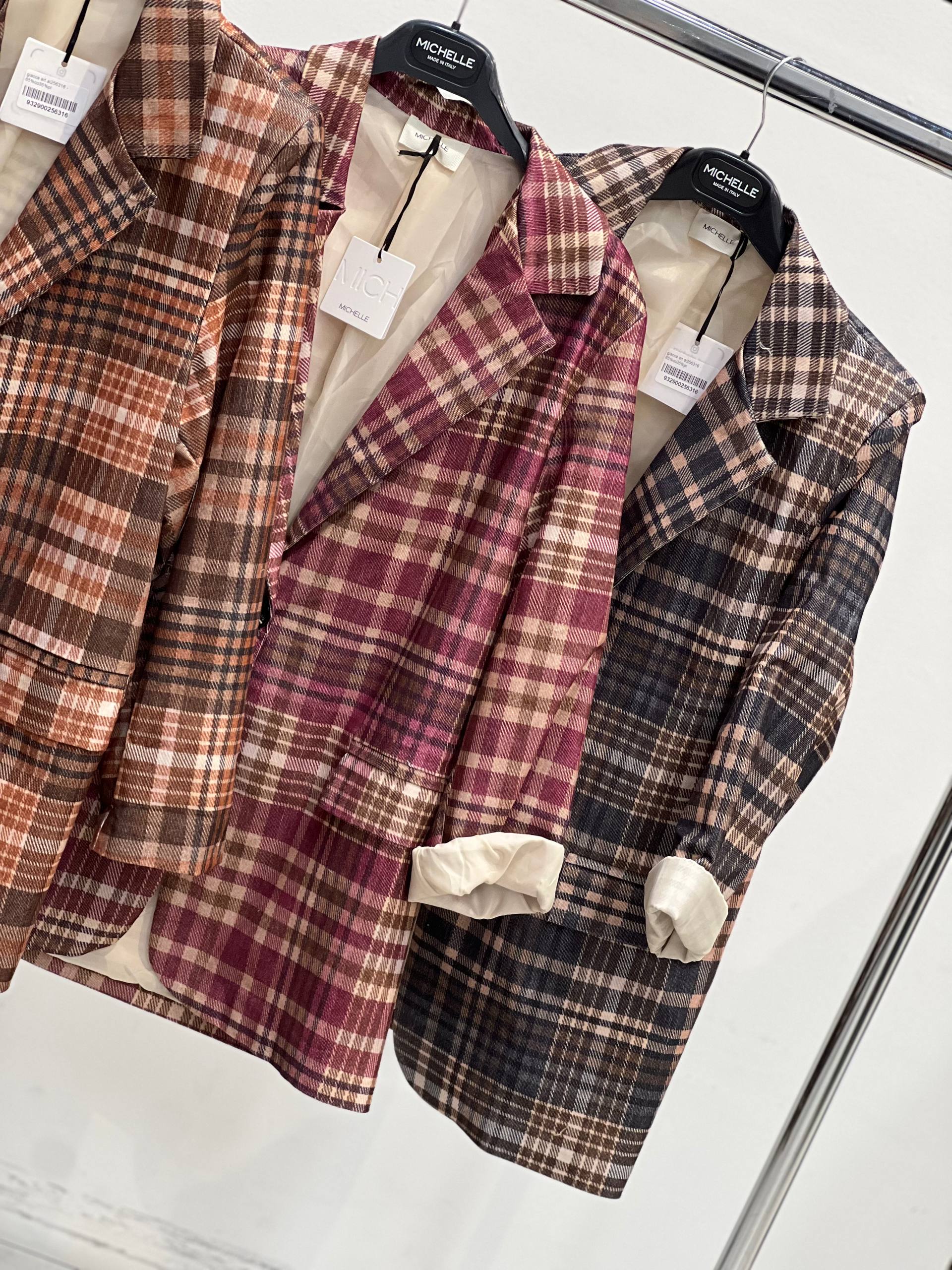 Amelie Follies (Michelle)