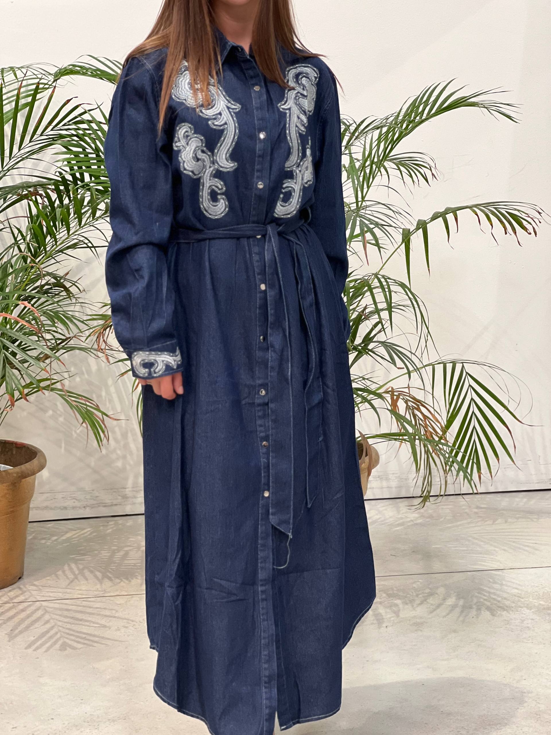 Amelie Follies (Michelle)