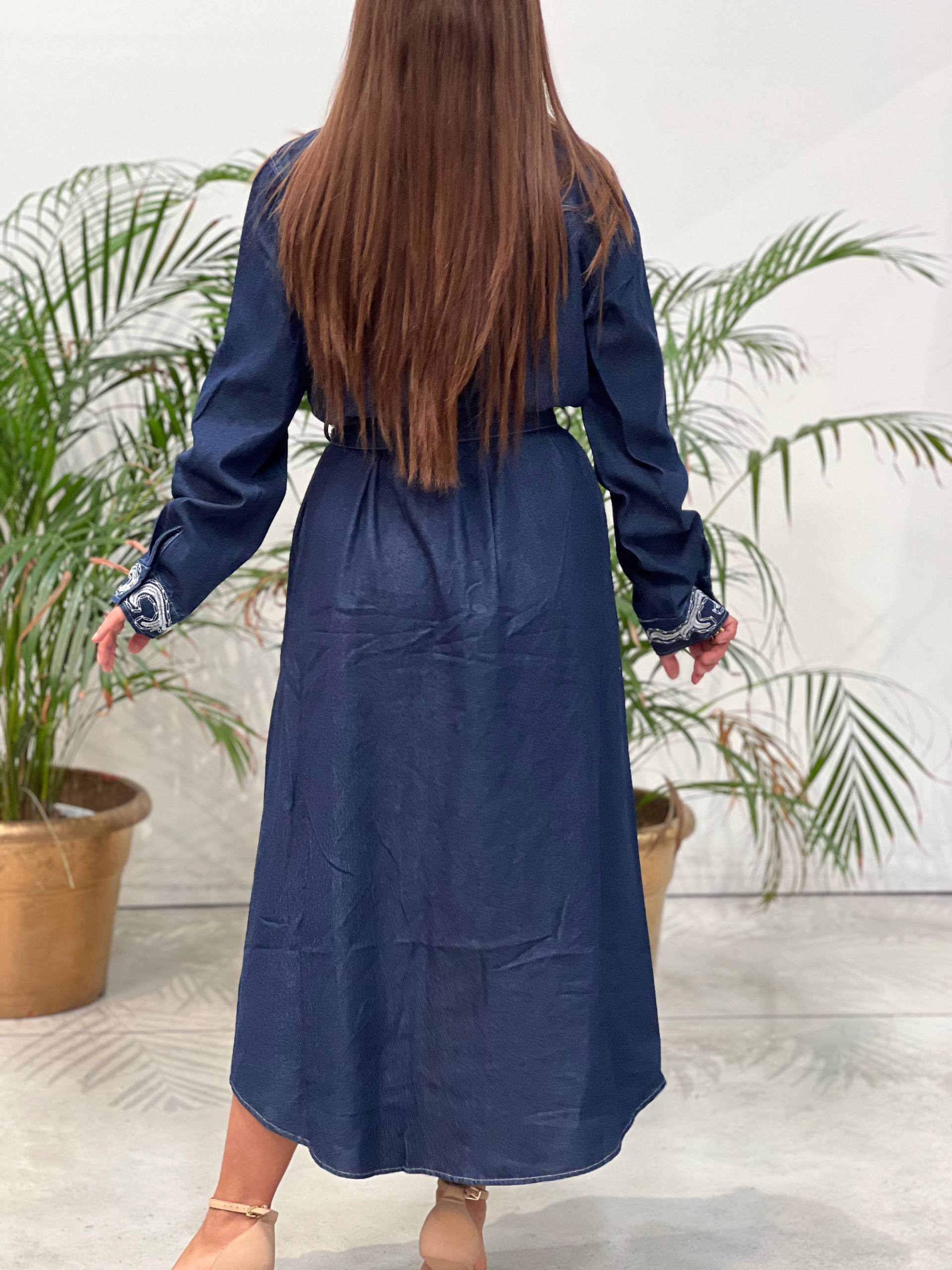 Amelie Follies (Michelle)