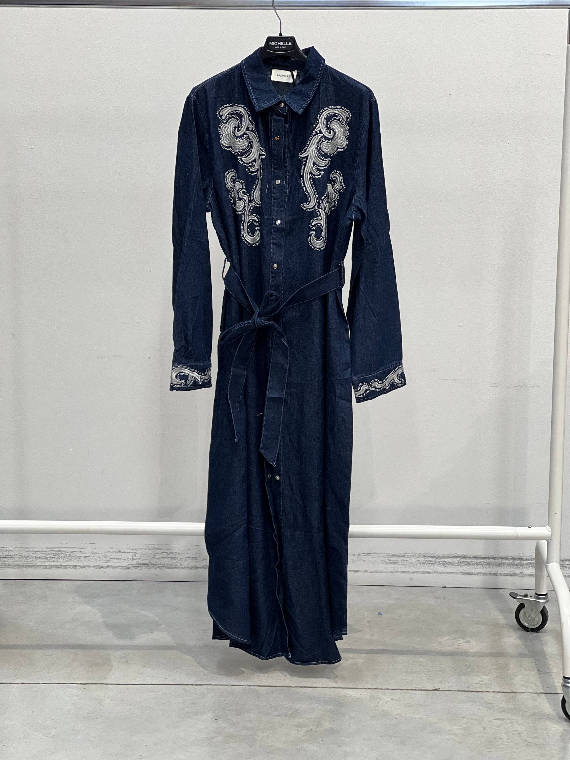 Amelie Follies (Michelle)