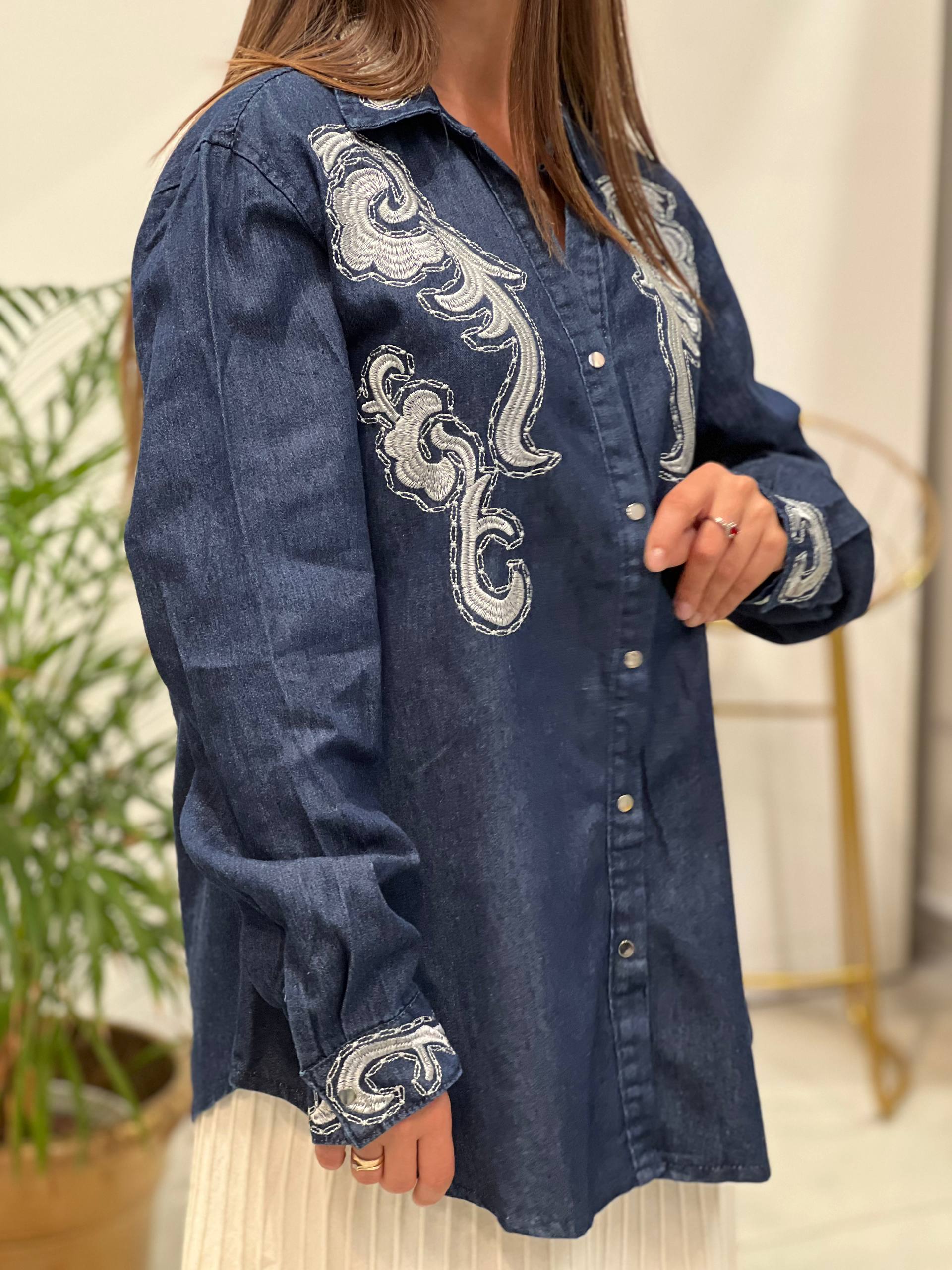 Amelie Follies (Michelle)