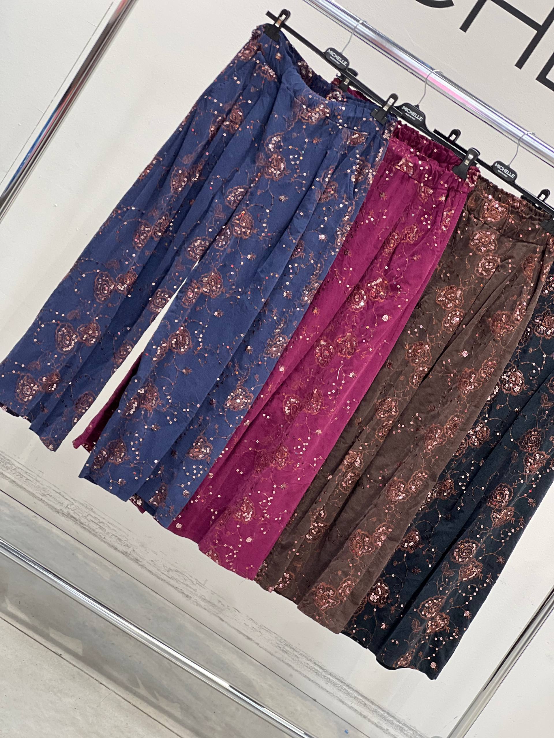 Amelie Follies (Michelle)