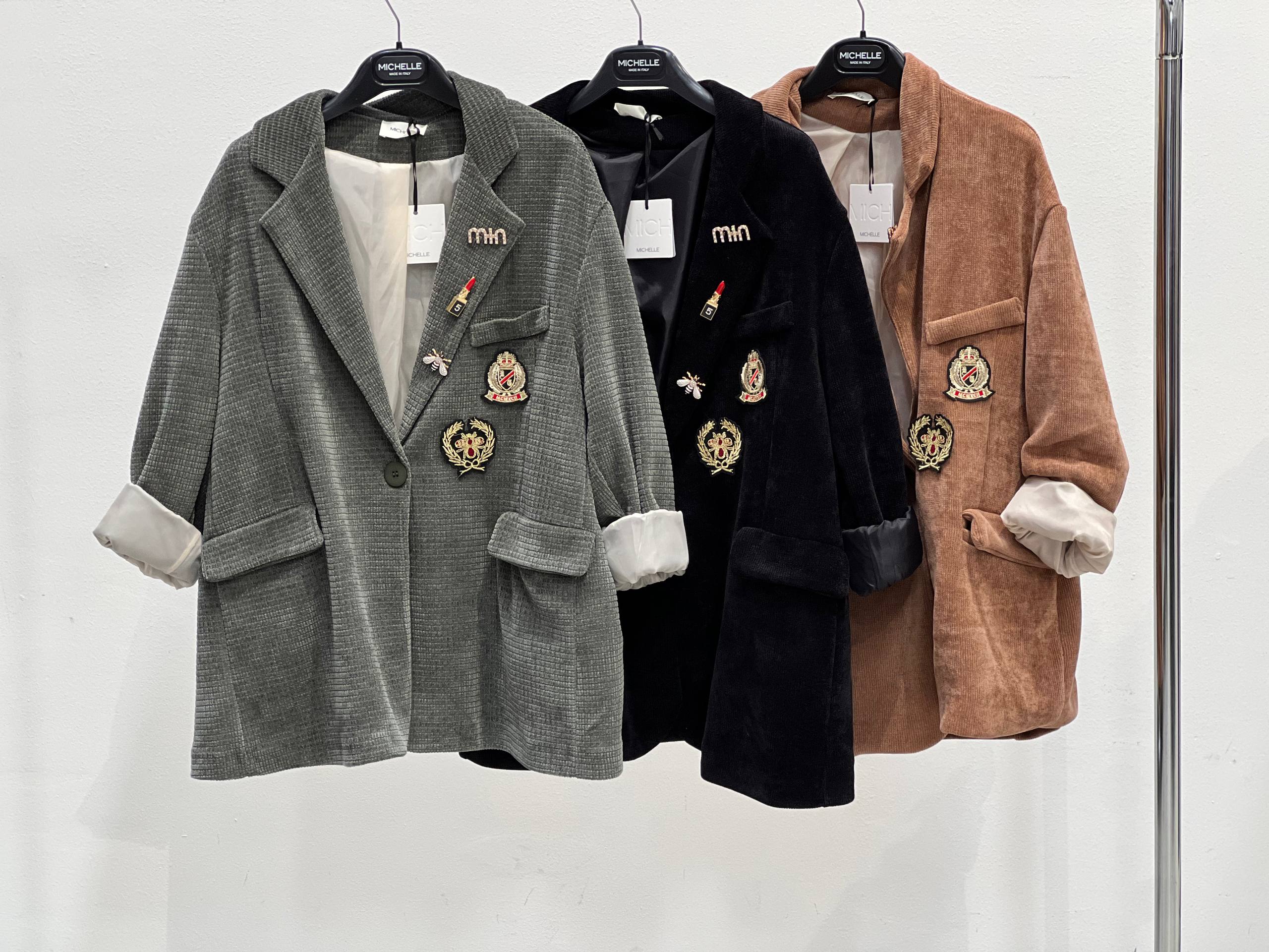 Amelie Follies (Michelle)