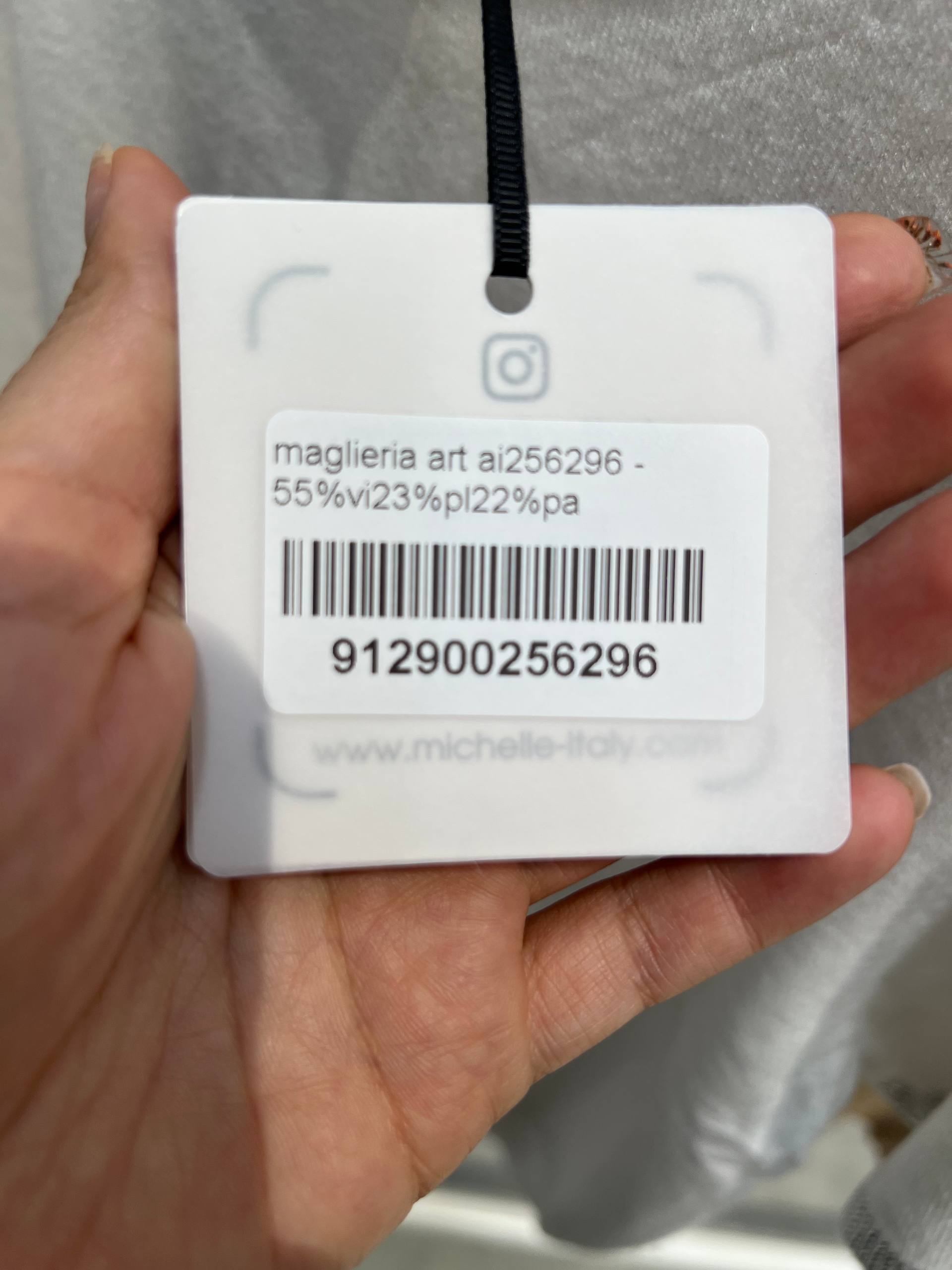 Amelie Follies (Michelle)