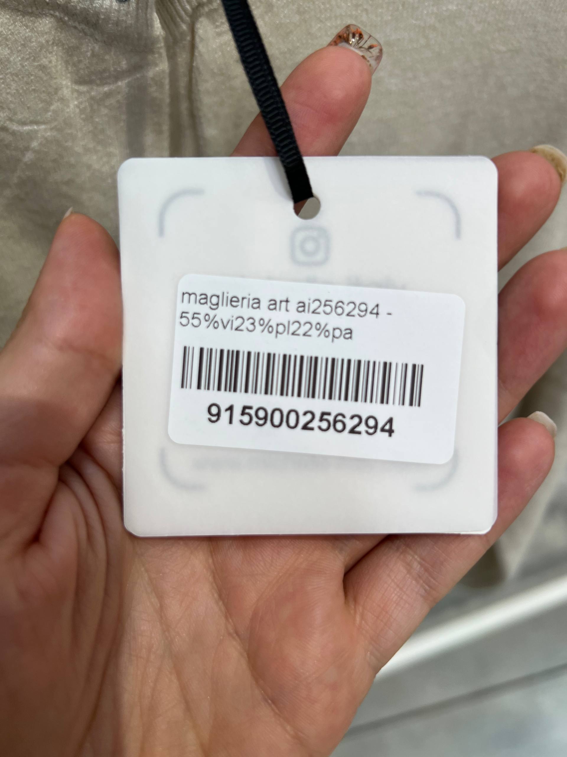 Amelie Follies (Michelle)