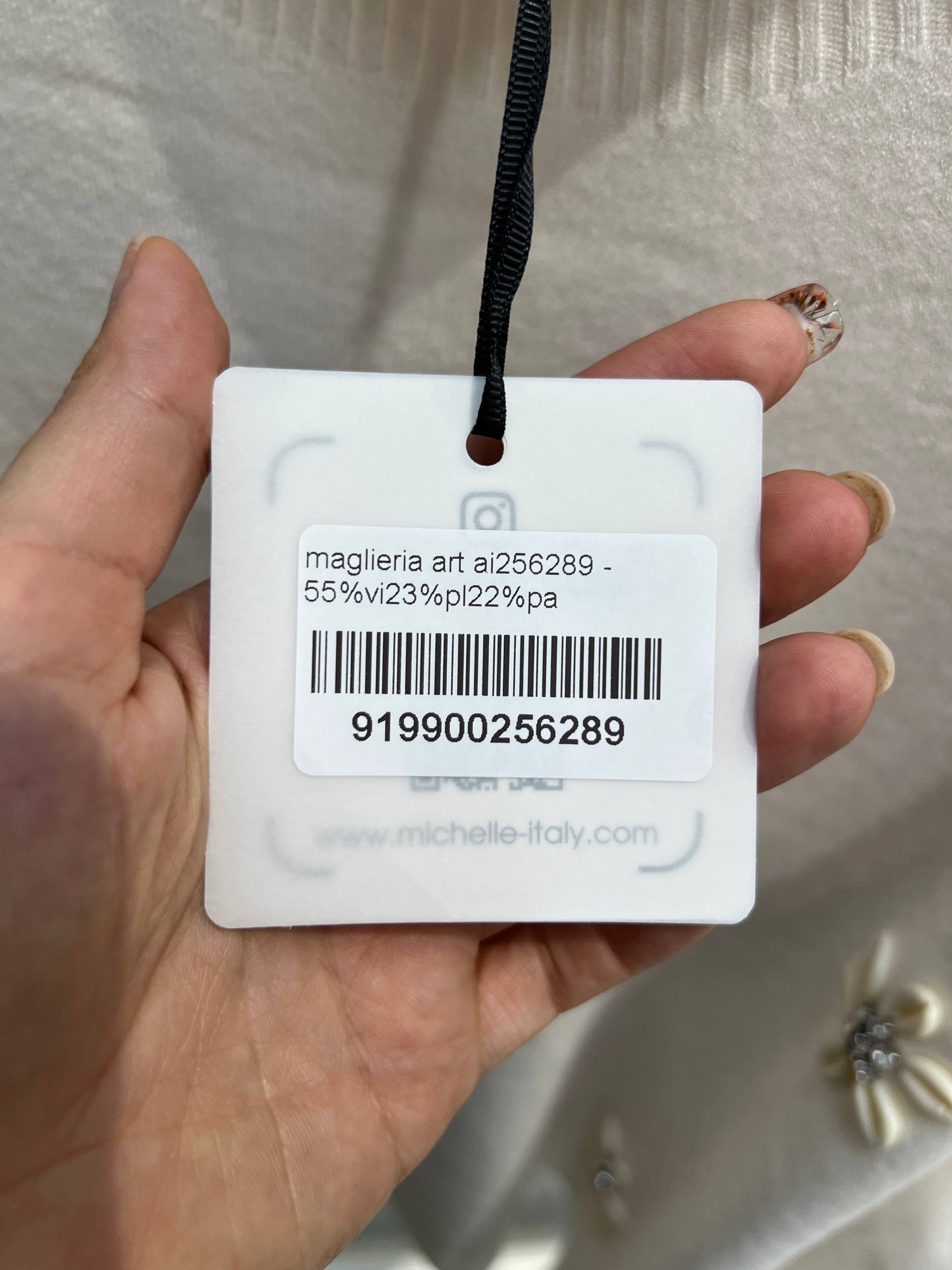 Amelie Follies (Michelle)