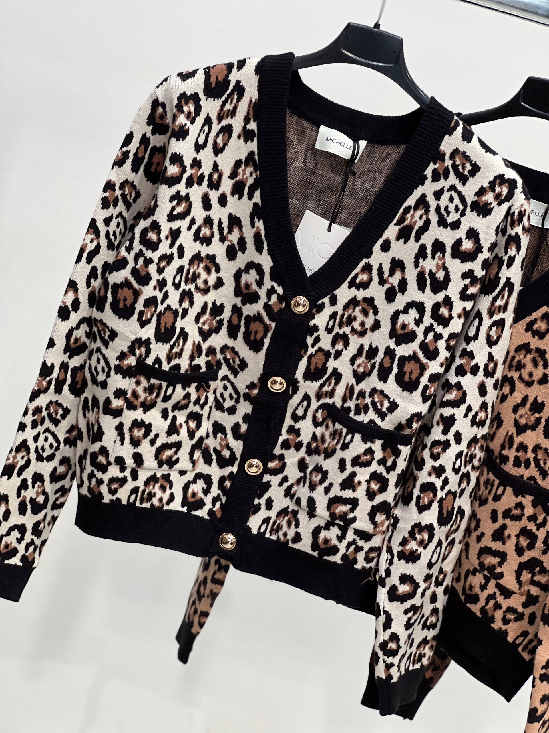 Amelie Follies (Michelle)