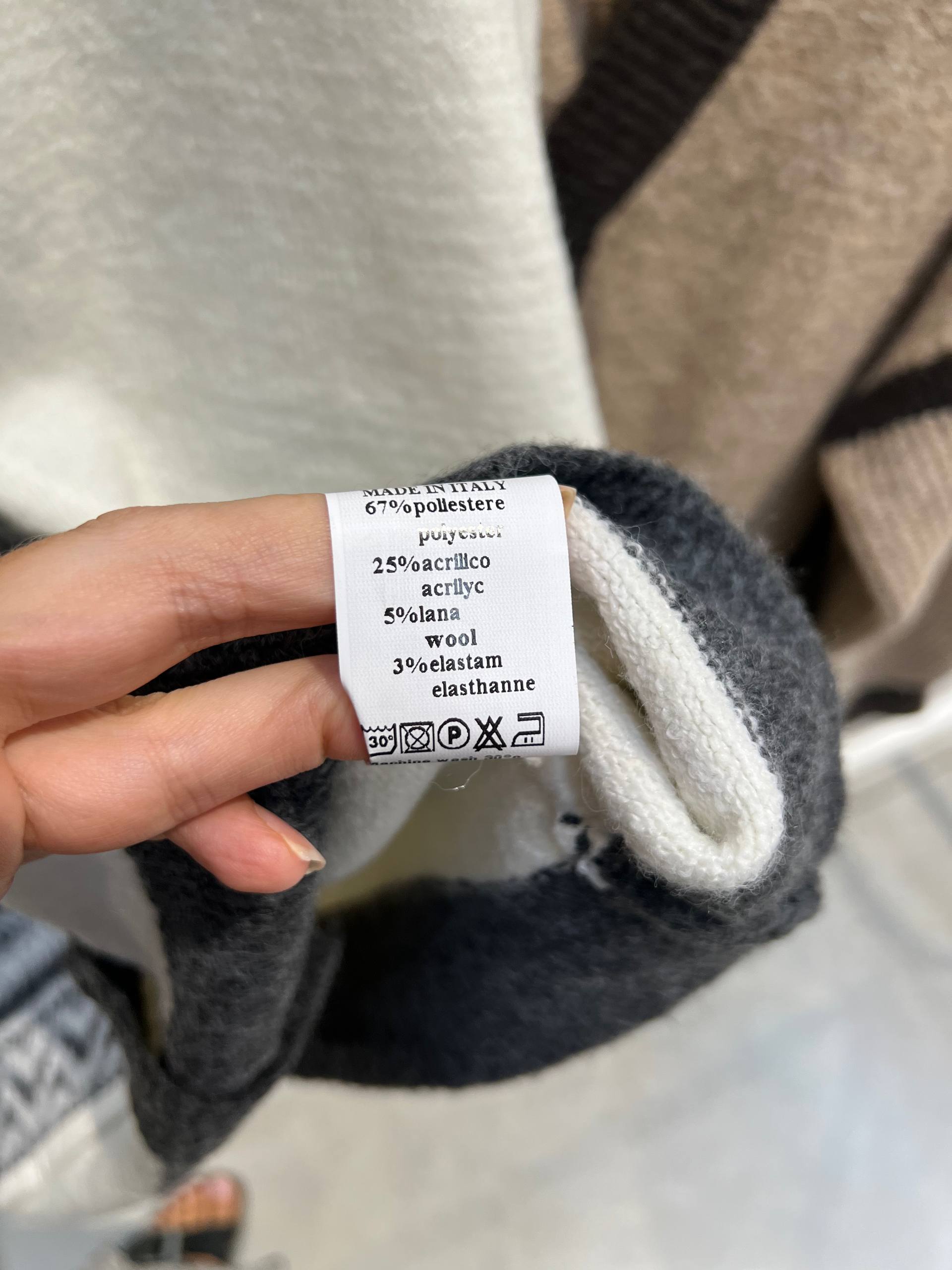 Amelie Follies (Michelle)