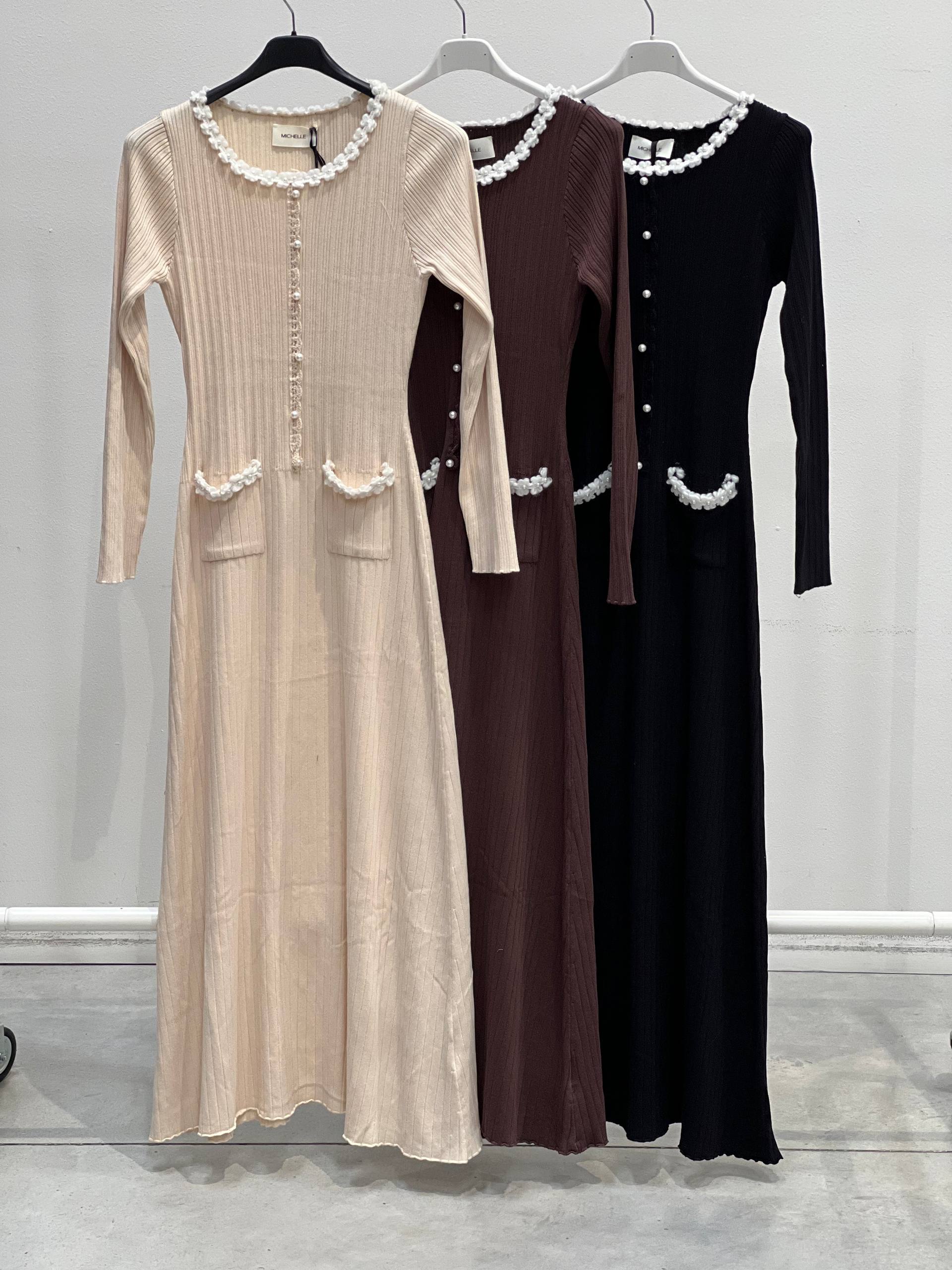 Amelie Follies (Michelle)