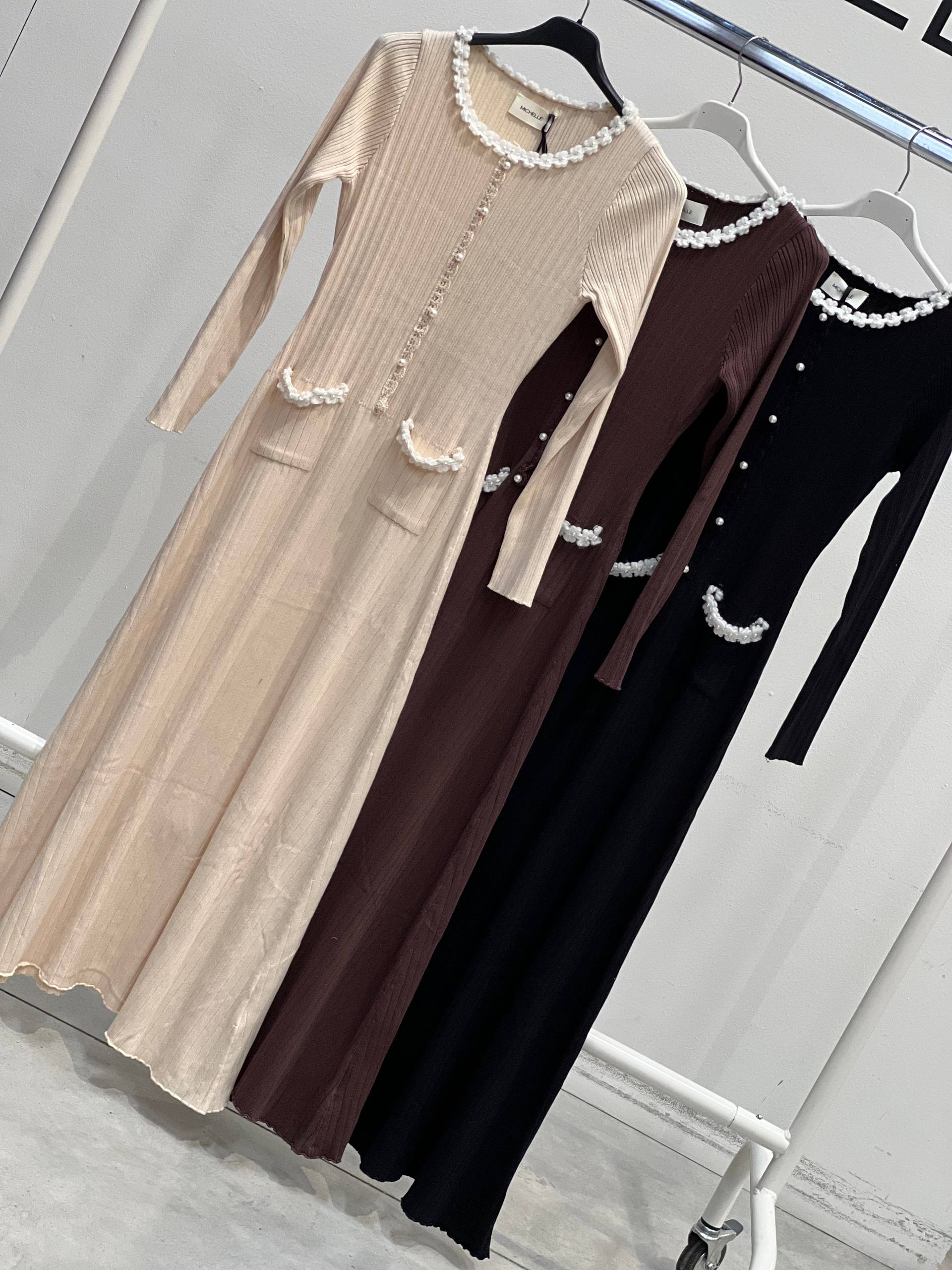 Amelie Follies (Michelle)