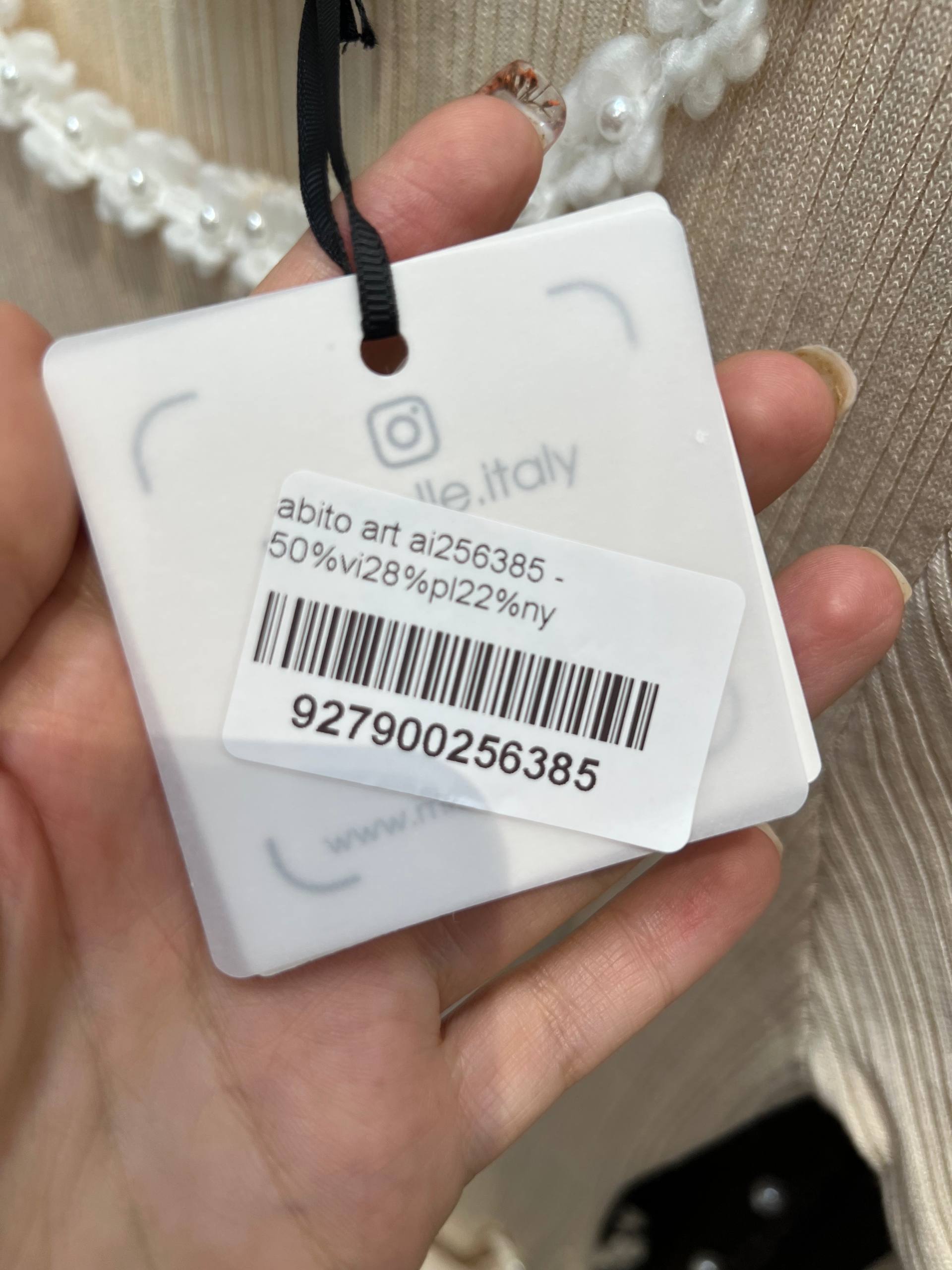 Amelie Follies (Michelle)