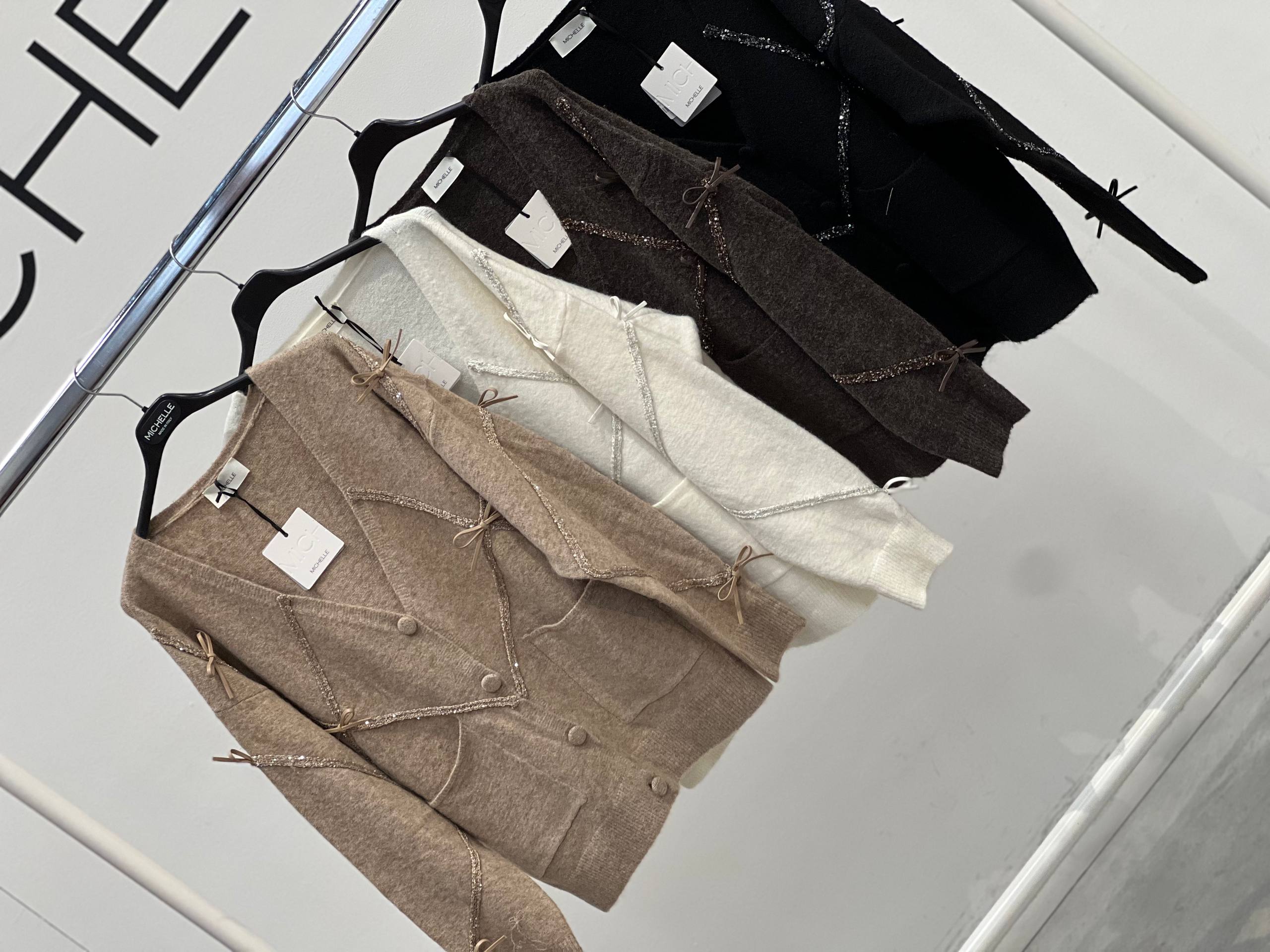 Amelie Follies (Michelle)