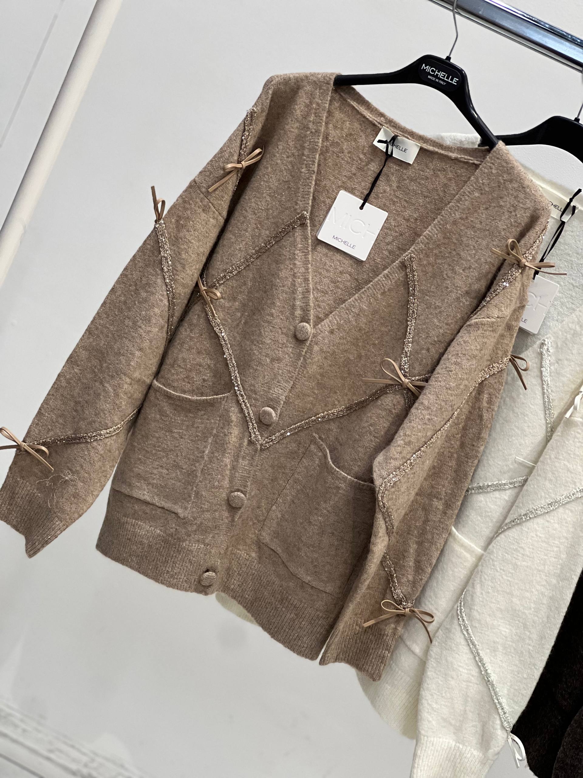 Amelie Follies (Michelle)