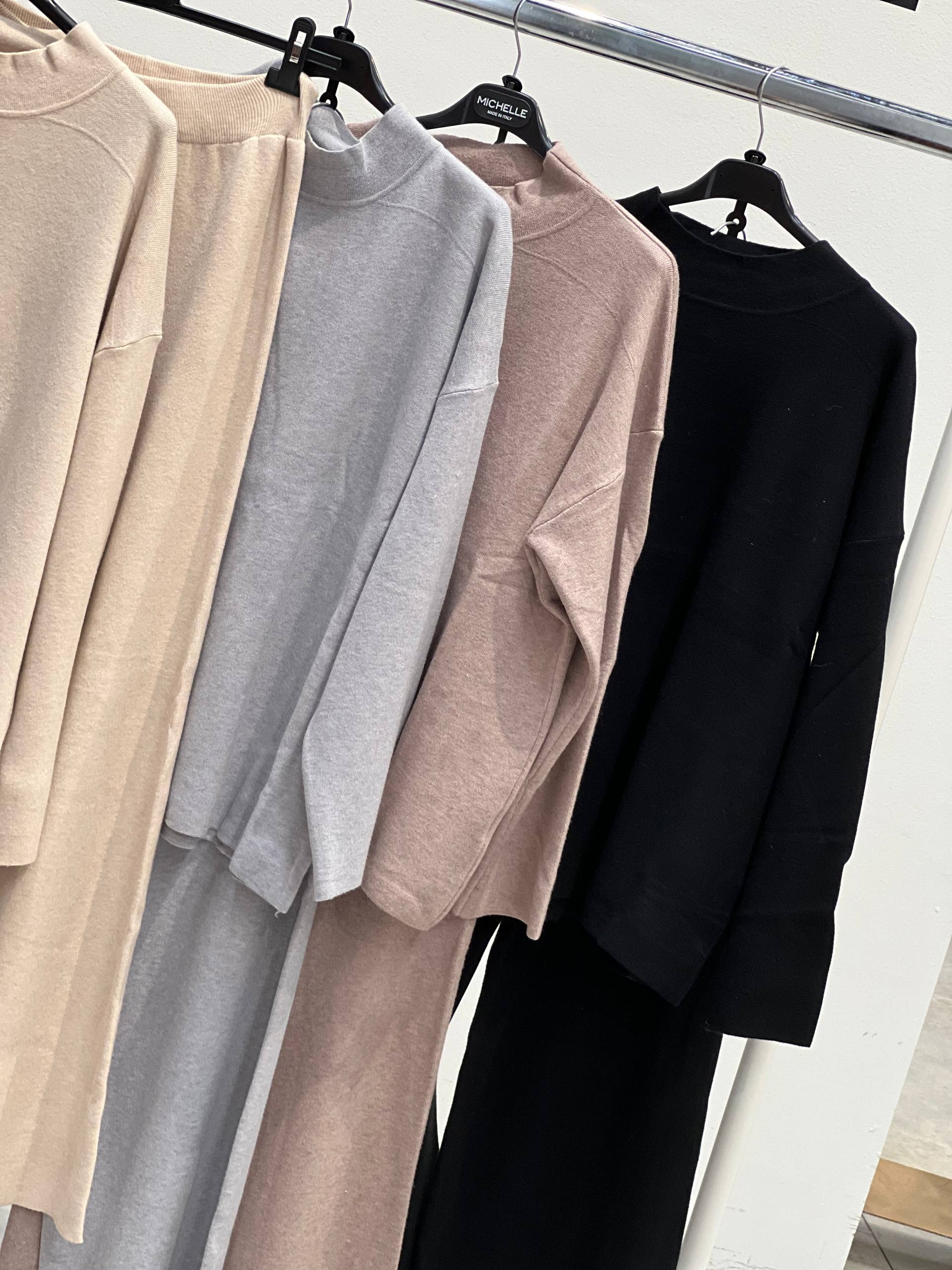 Amelie Follies (Michelle)