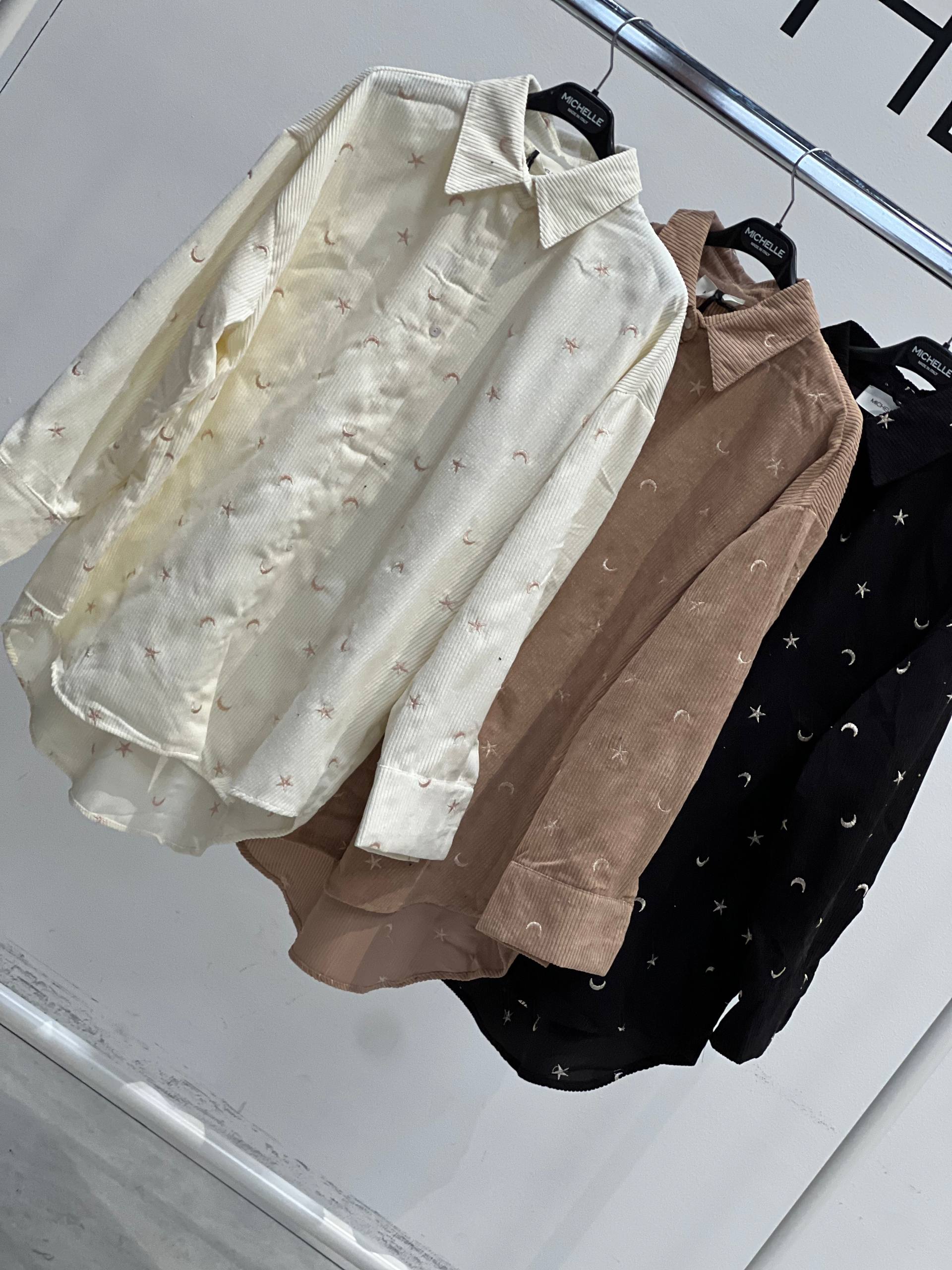 Amelie Follies (Michelle)