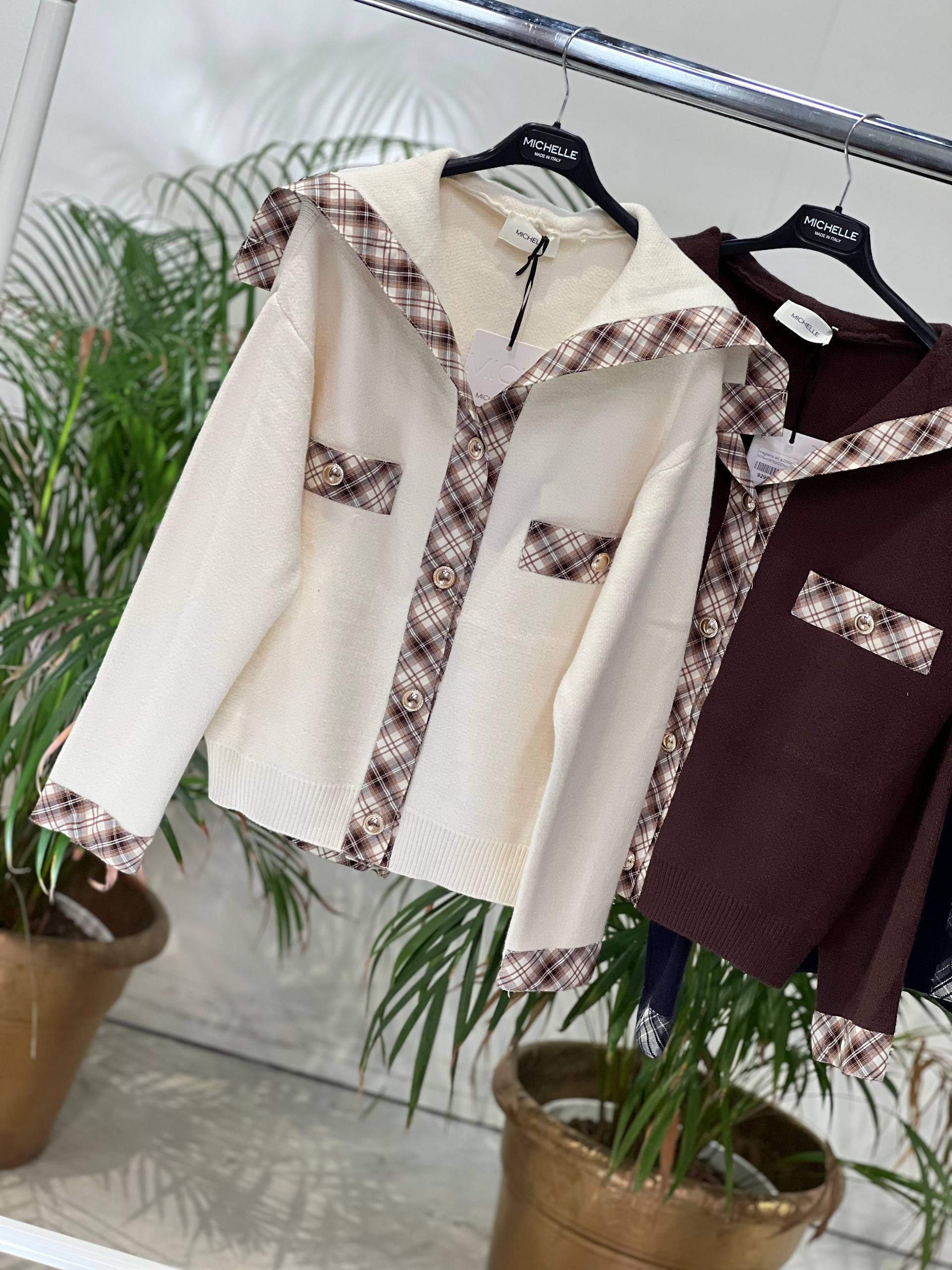 Amelie Follies (Michelle)