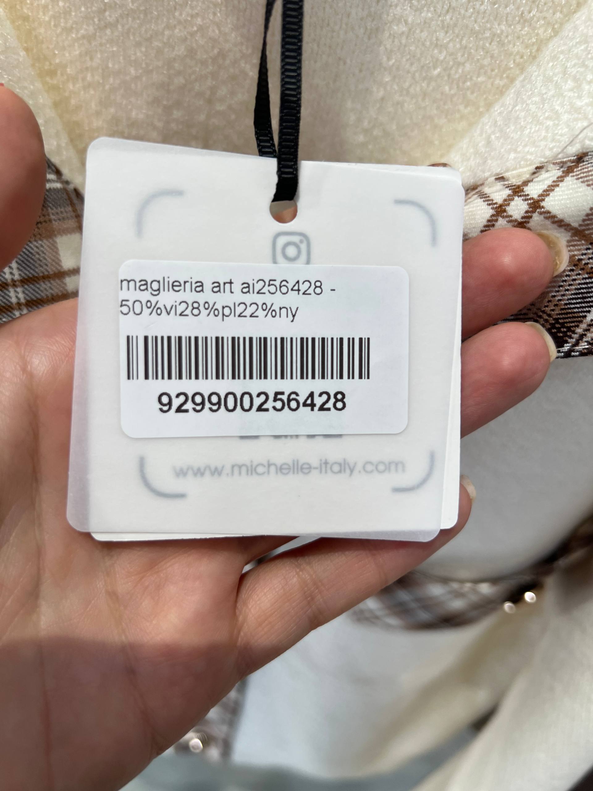 Amelie Follies (Michelle)