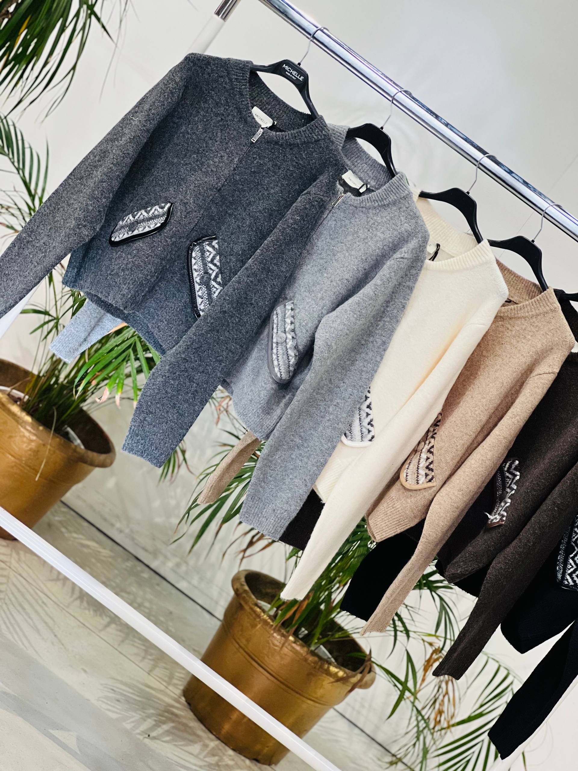 Amelie Follies (Michelle)