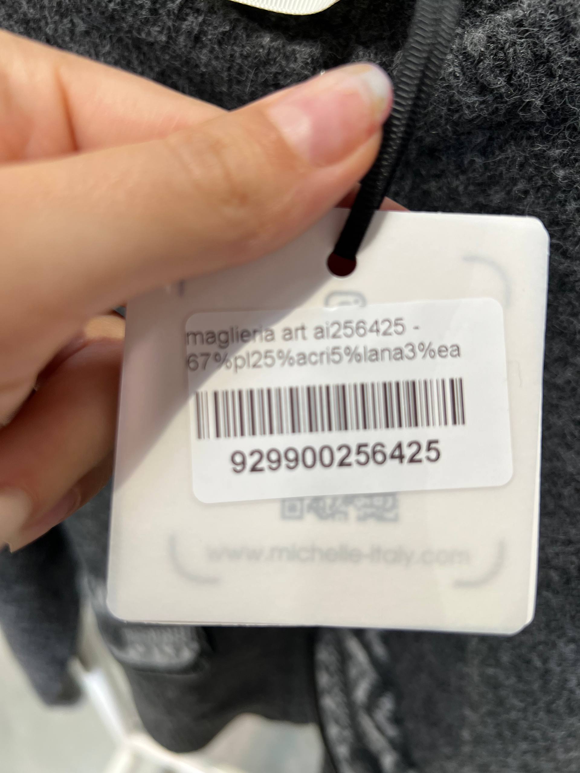 Amelie Follies (Michelle)