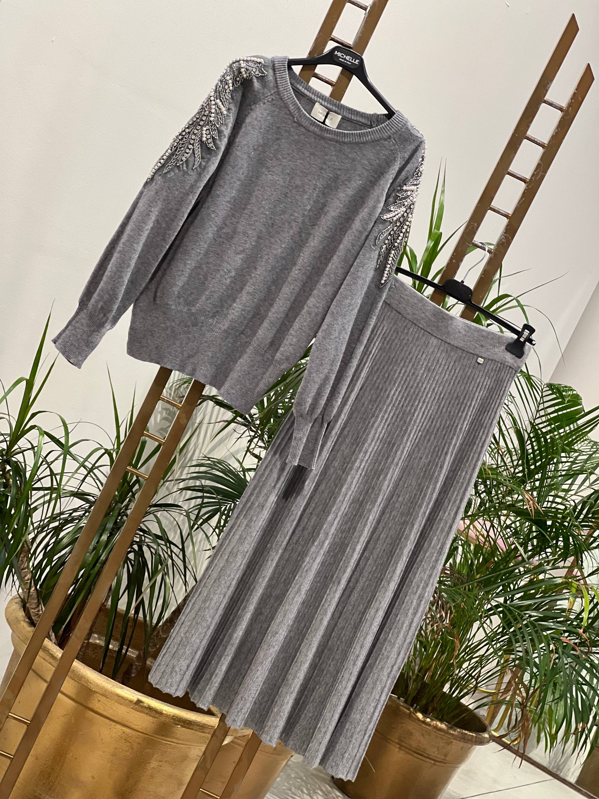 Amelie Follies (Michelle)