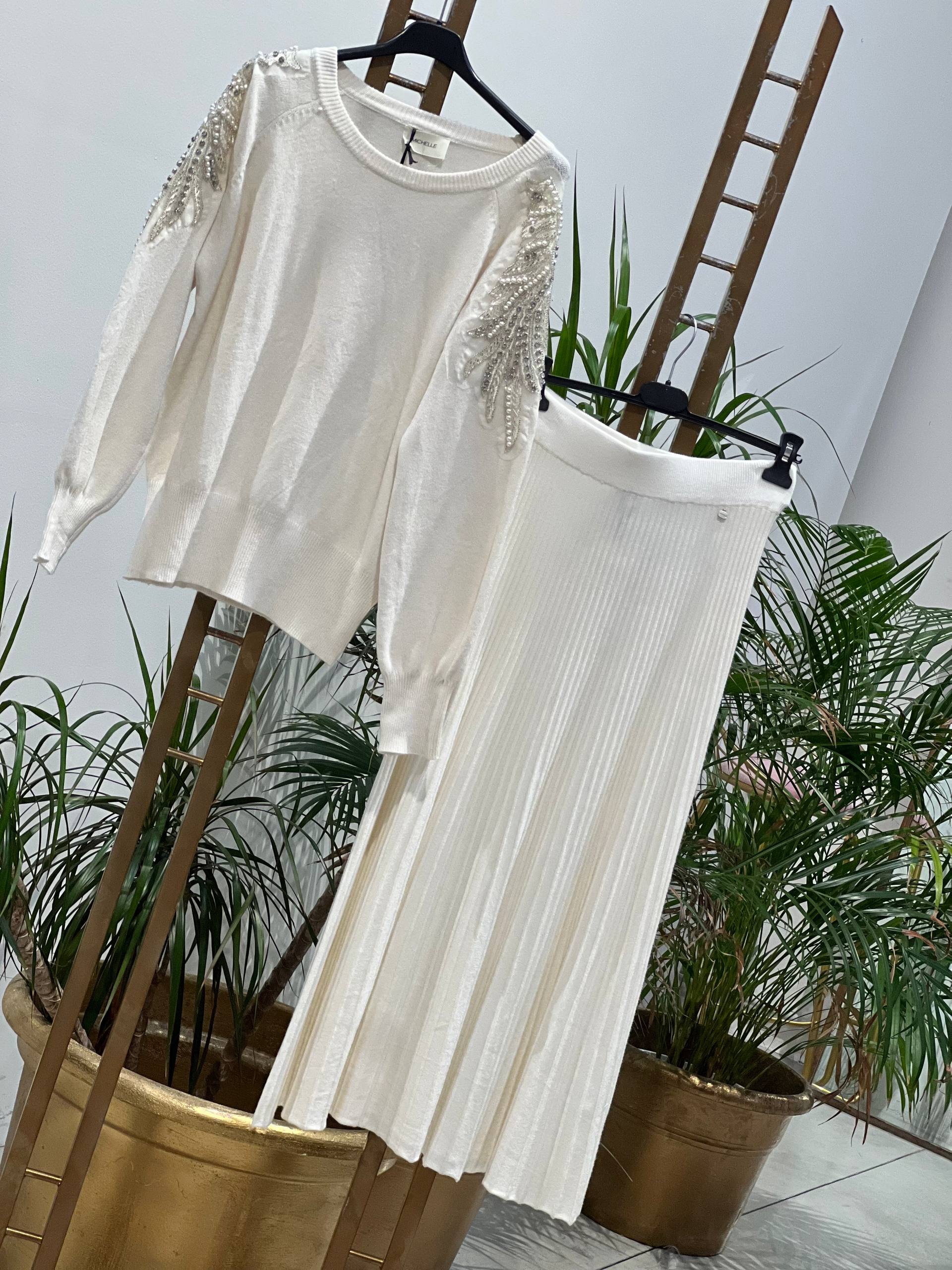 Amelie Follies (Michelle)