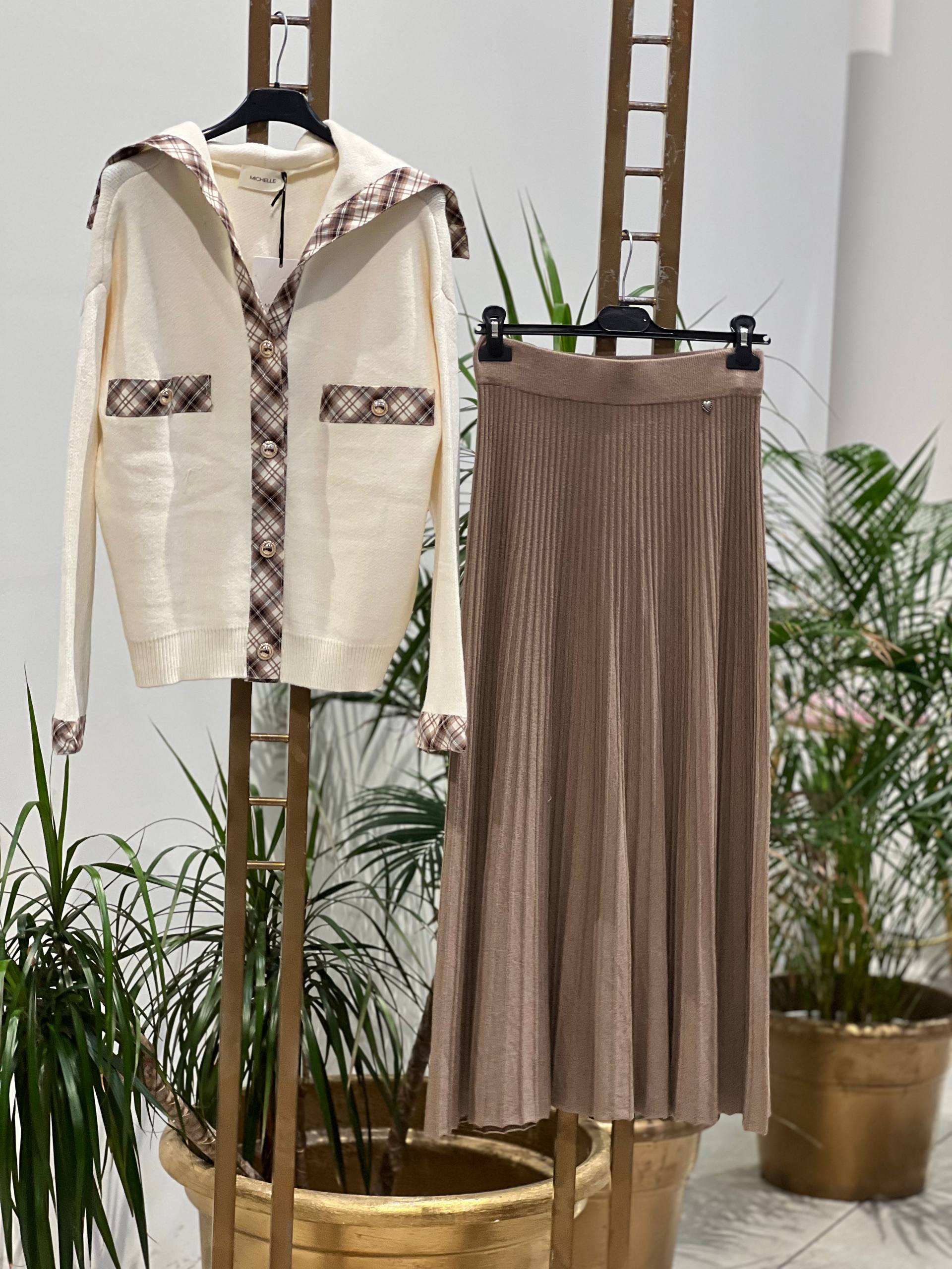 Amelie Follies (Michelle)