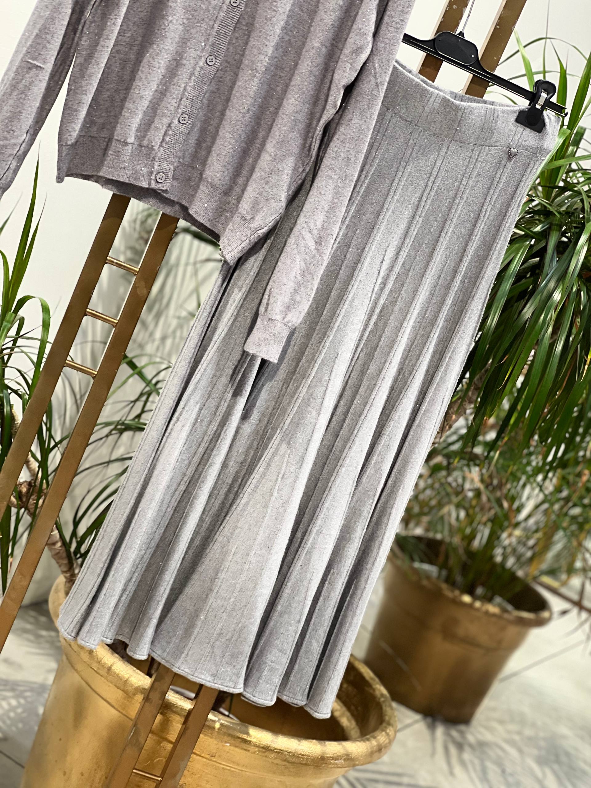 Amelie Follies (Michelle)