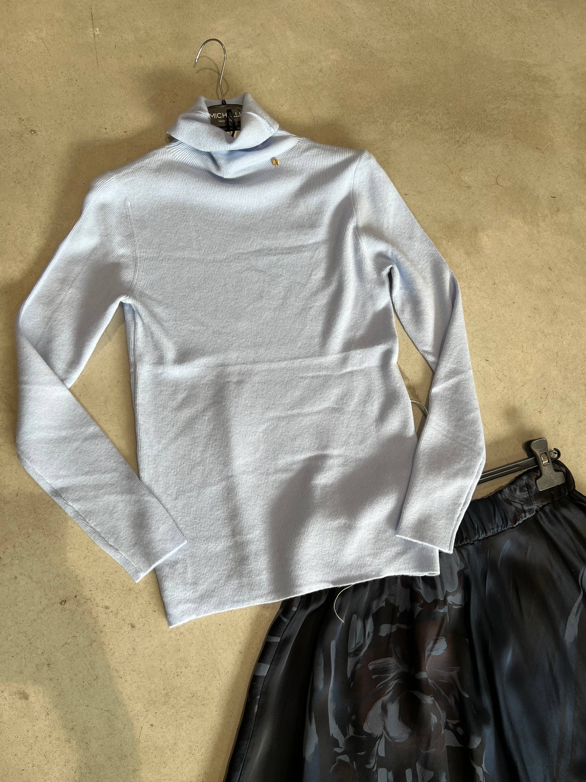 Amelie Follies (Michelle)