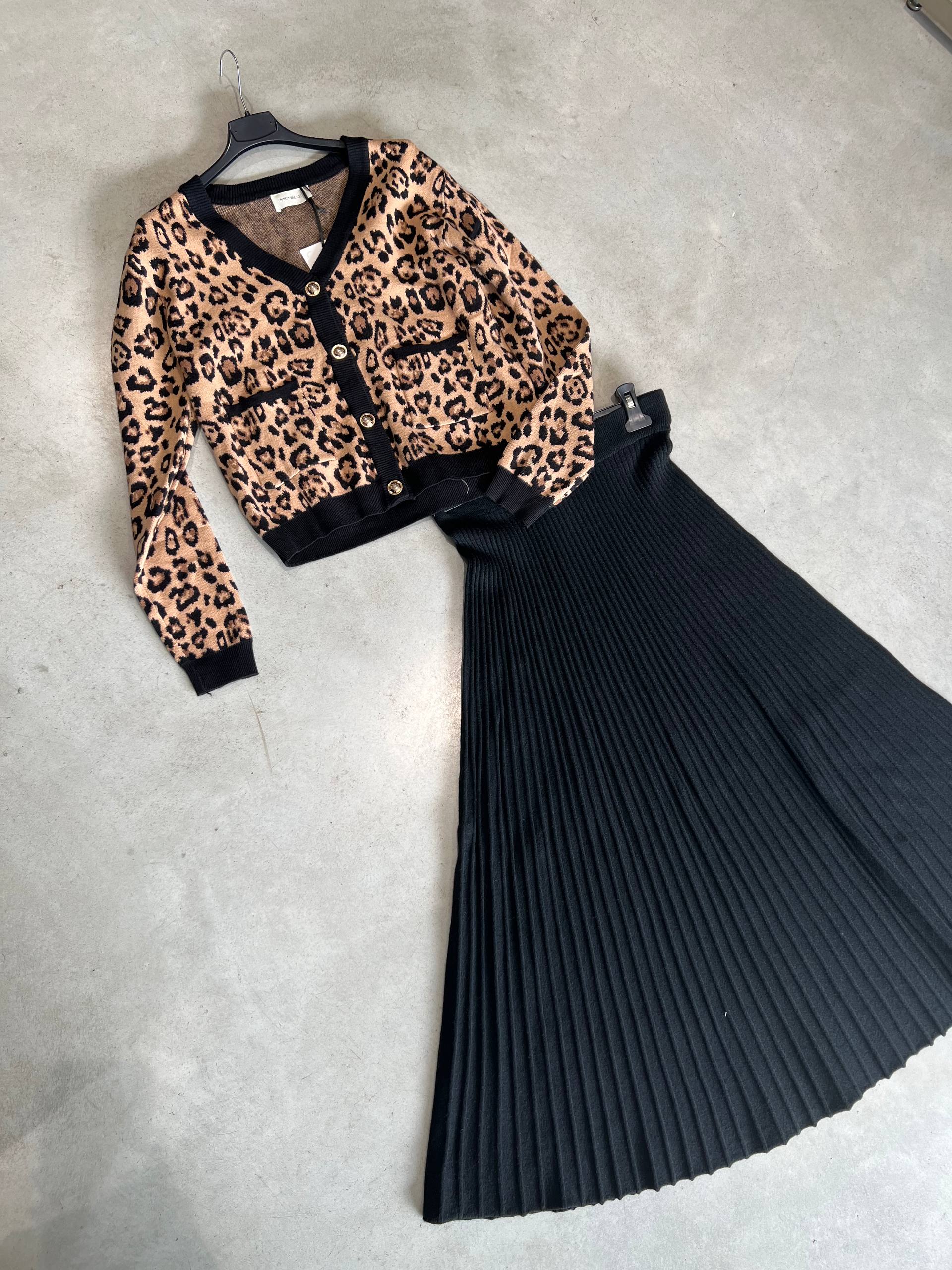 Amelie Follies (Michelle)