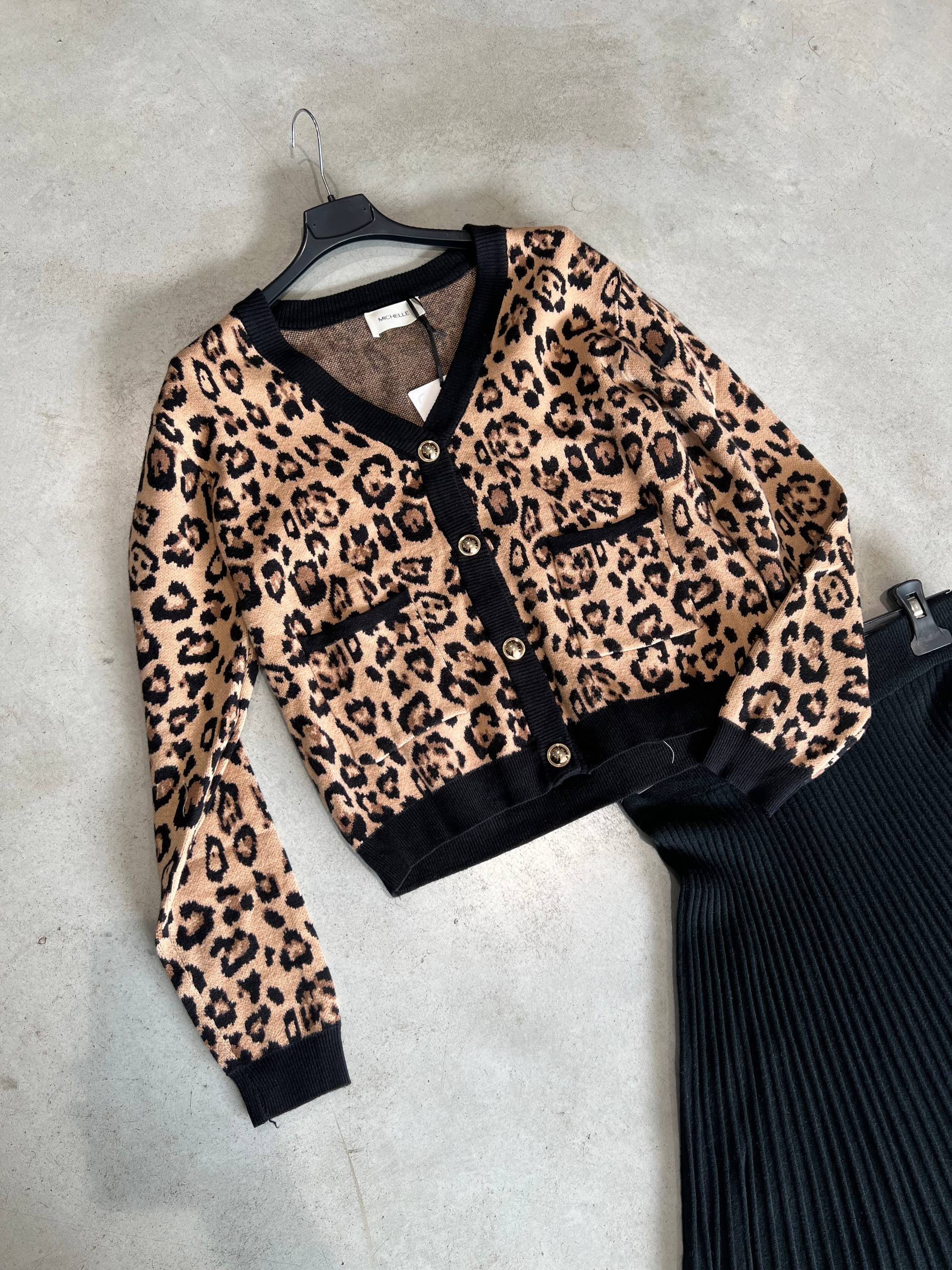 Amelie Follies (Michelle)