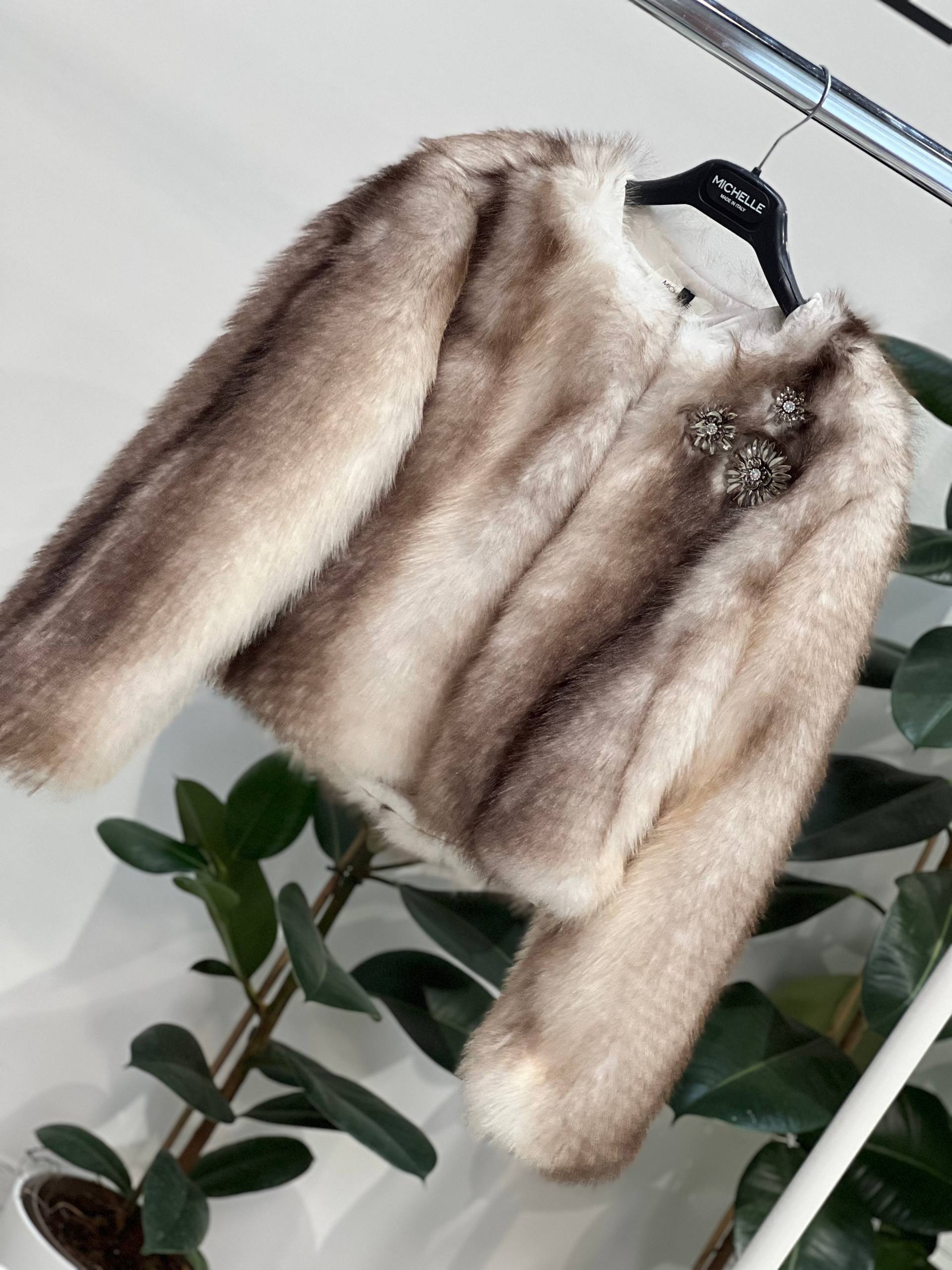 Amelie Follies (Michelle)