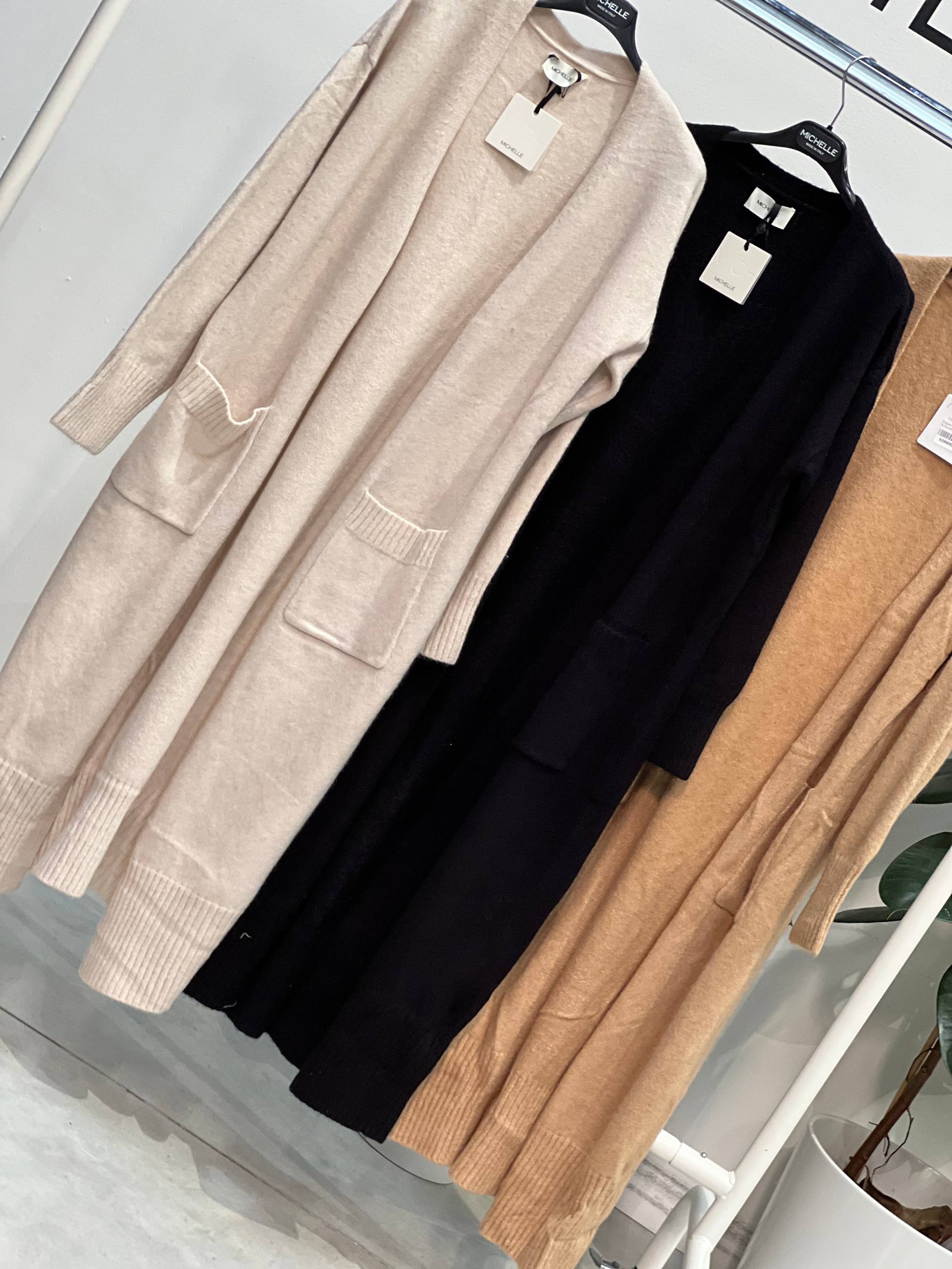 Amelie Follies (Michelle)