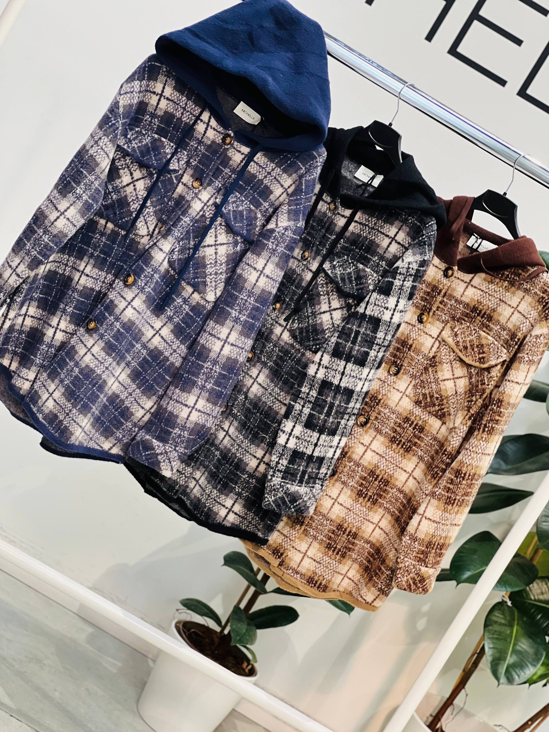 Amelie Follies (Michelle)