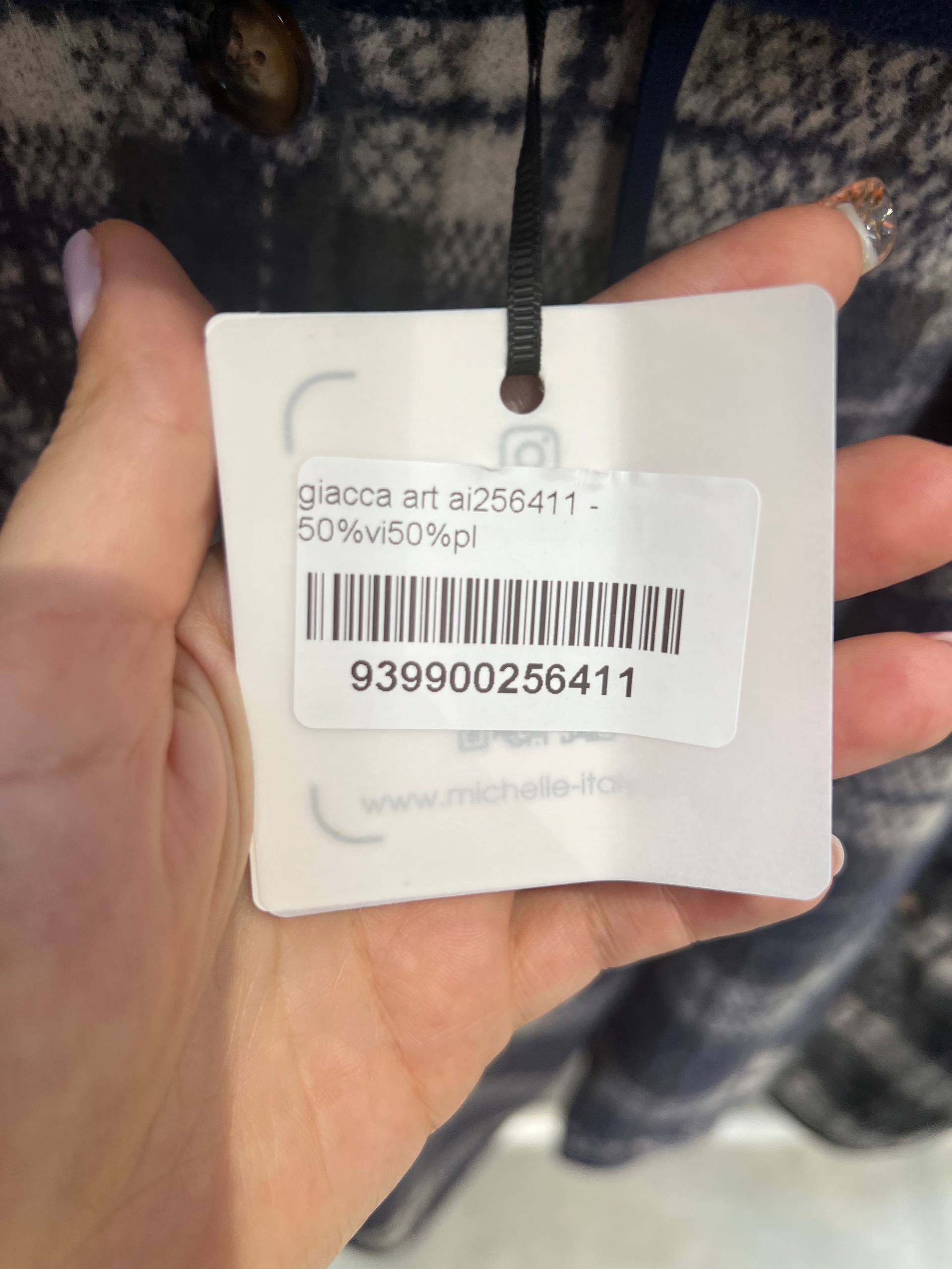 Amelie Follies (Michelle)