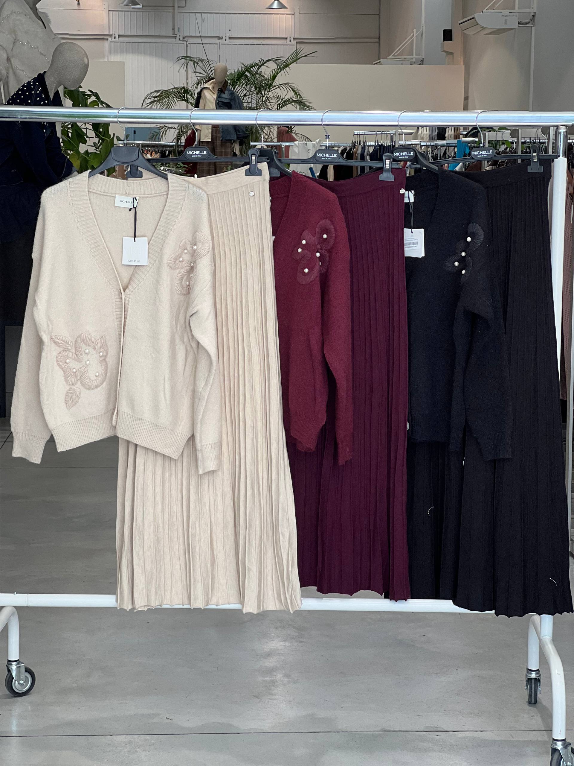 Amelie Follies (Michelle)